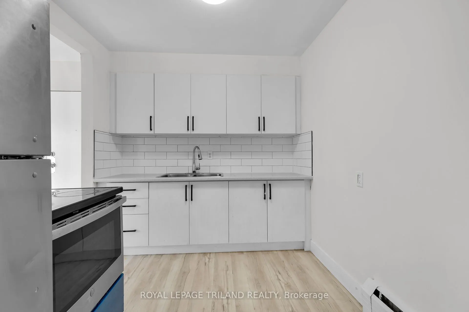 1566 Allen Place #4