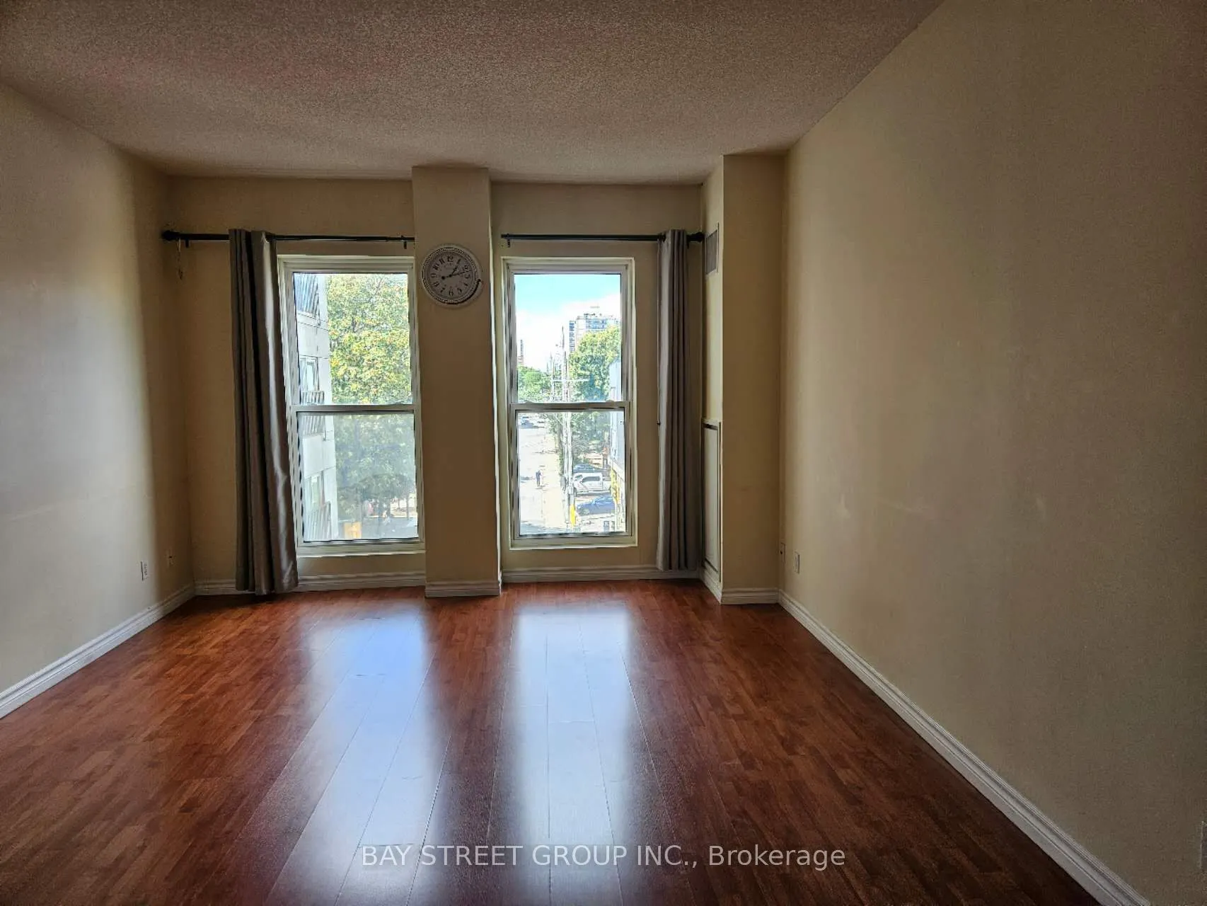 135 James Street S #409