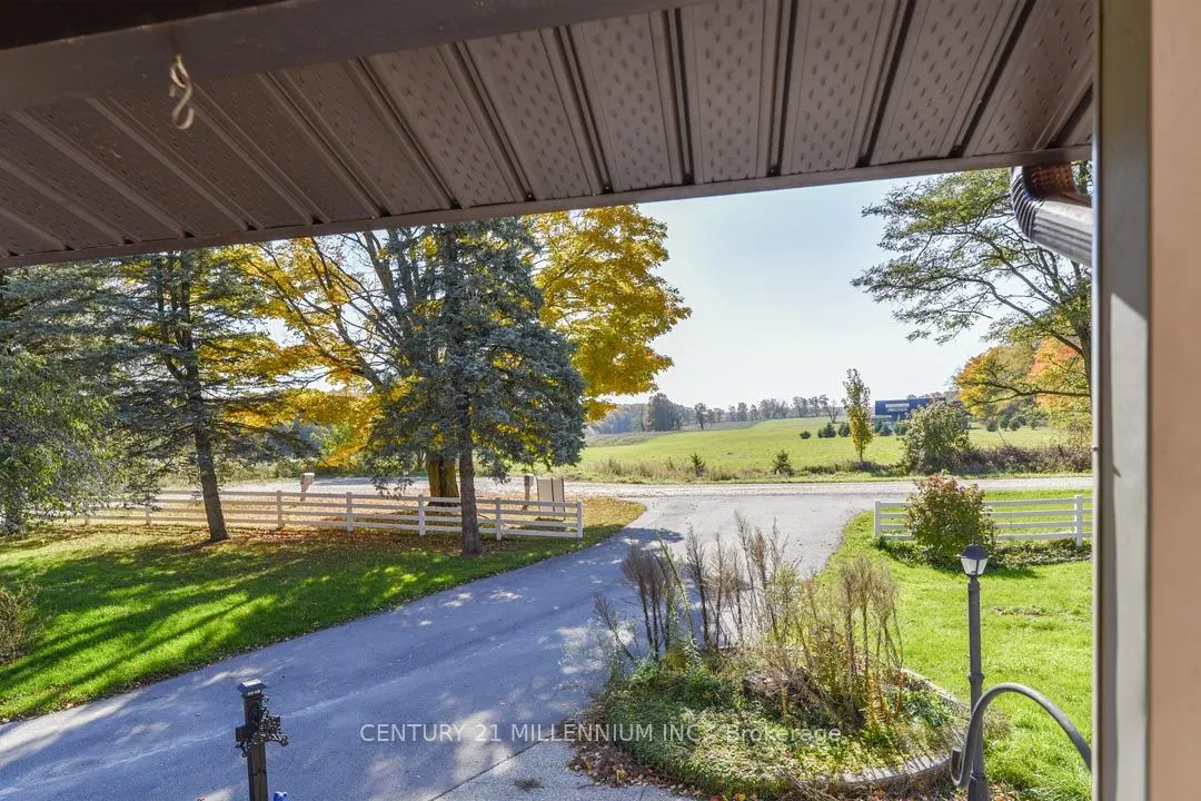 287199 10 Sideroad