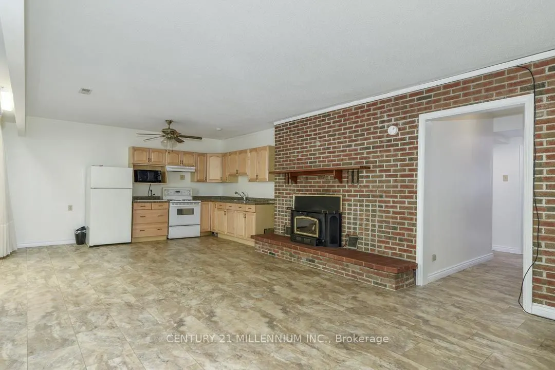 287199 10 Sideroad