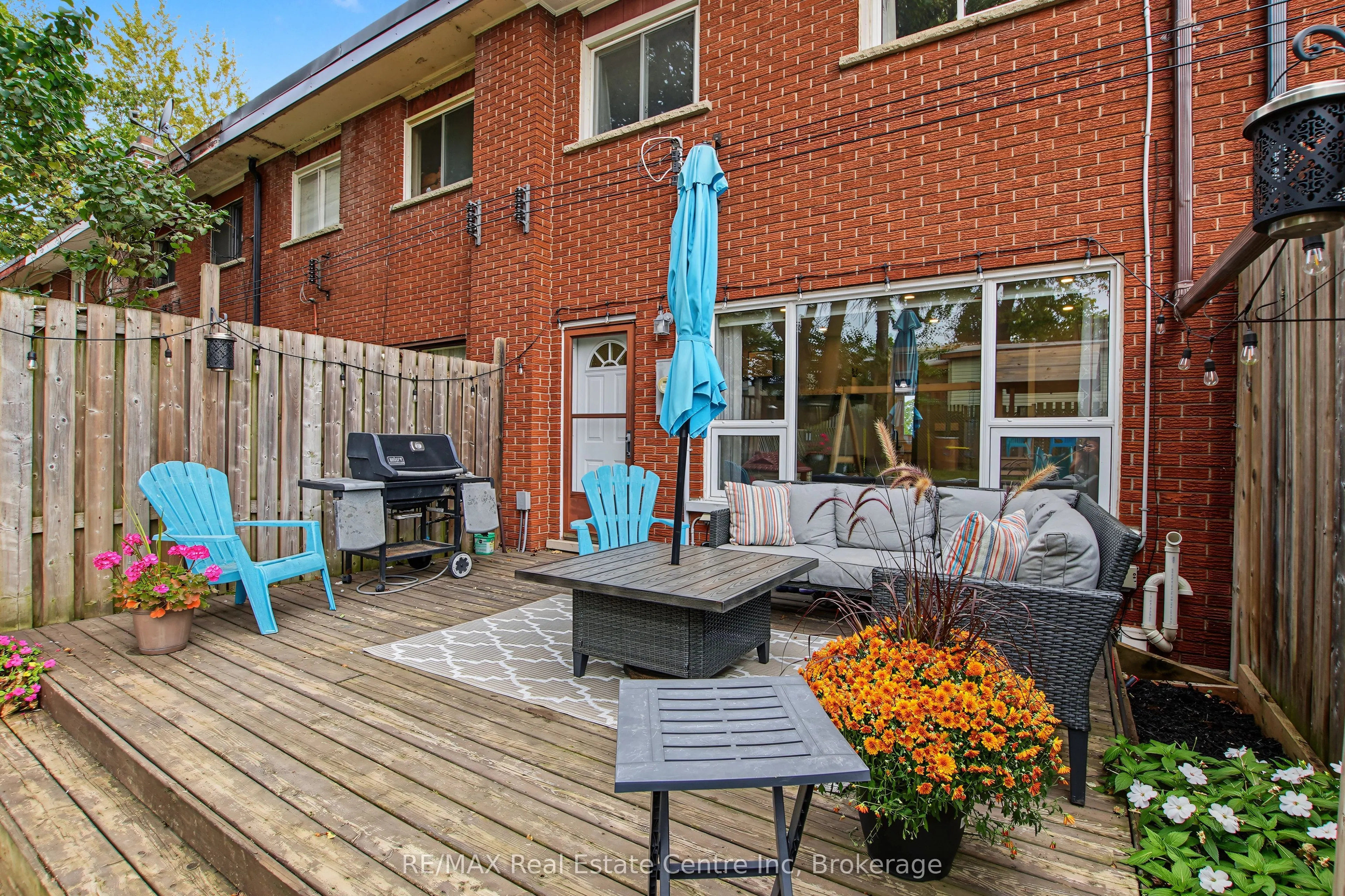 9 Greenbrook Drive