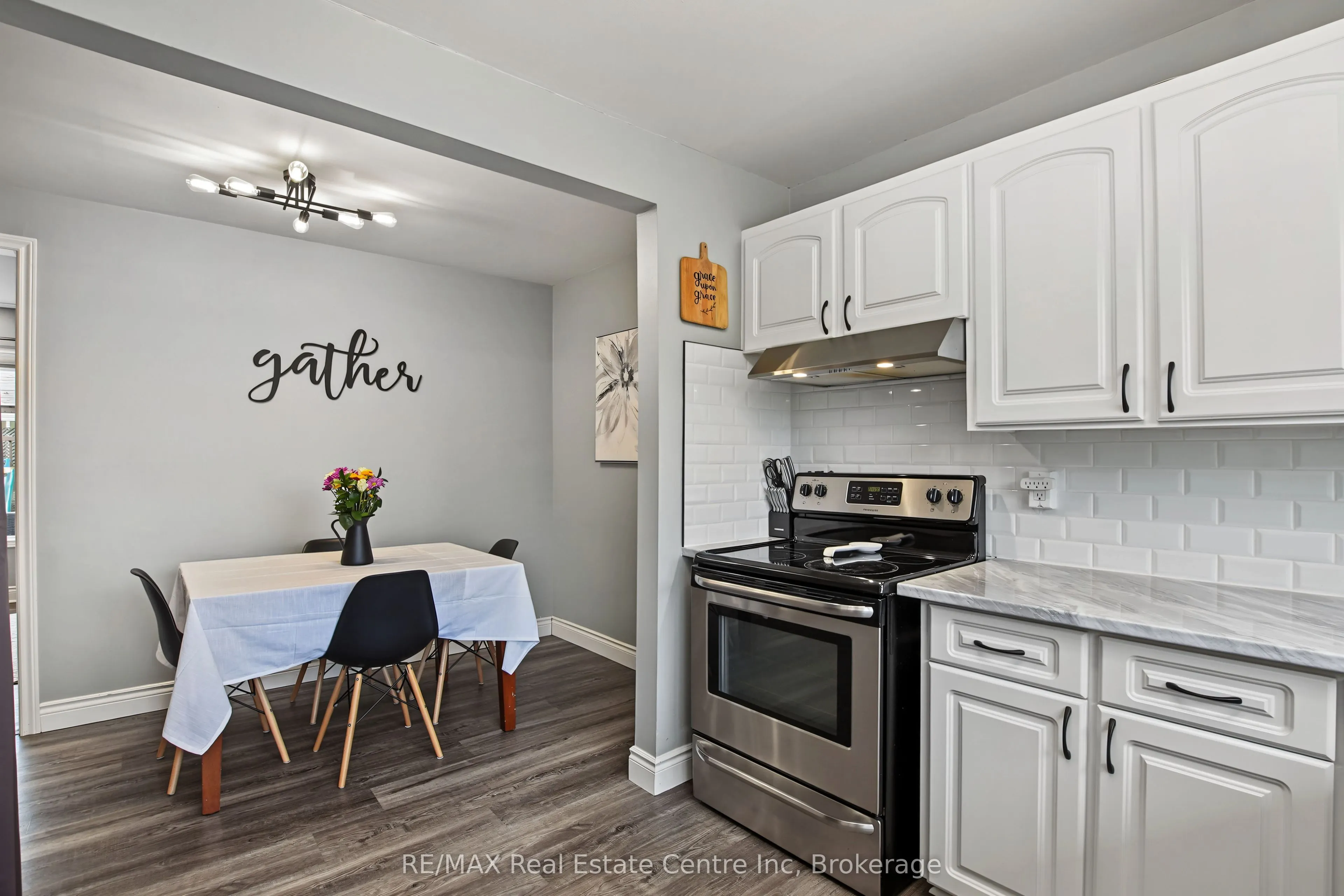 9 Greenbrook Drive