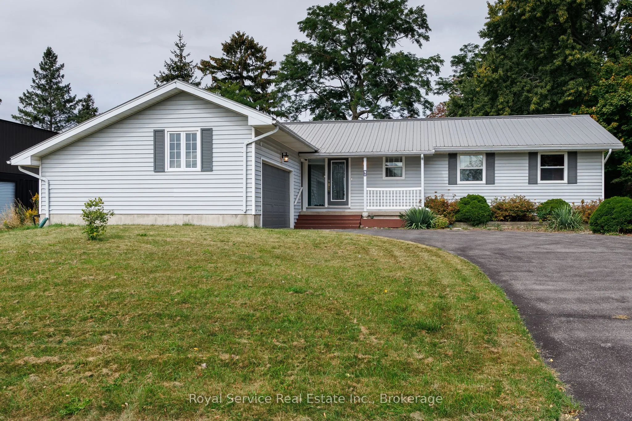 6 Clifton Road