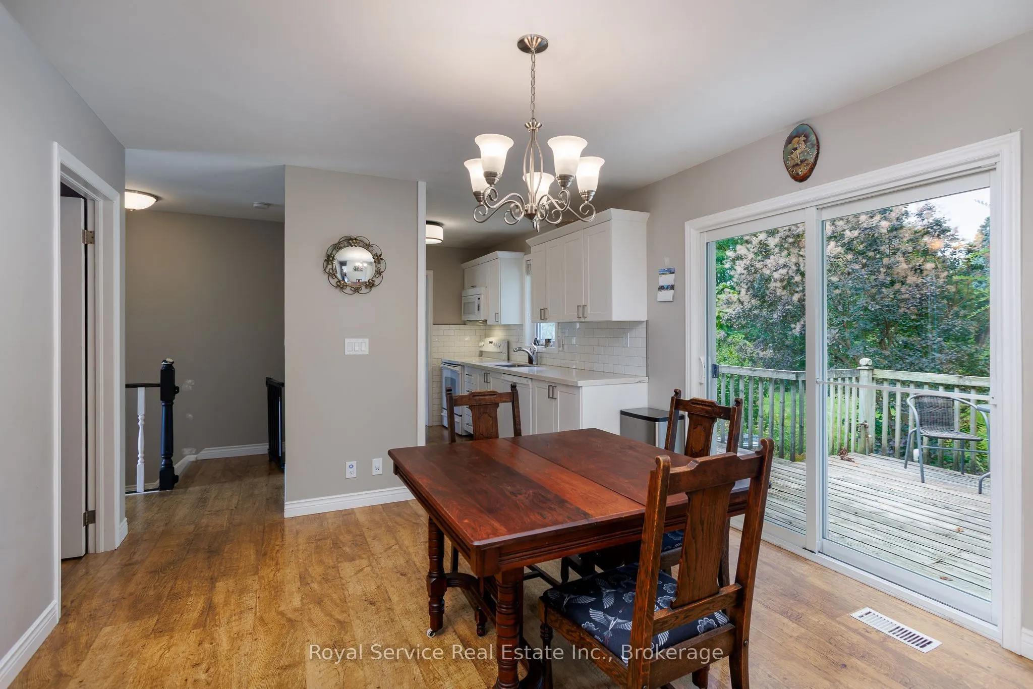 6 Clifton Road