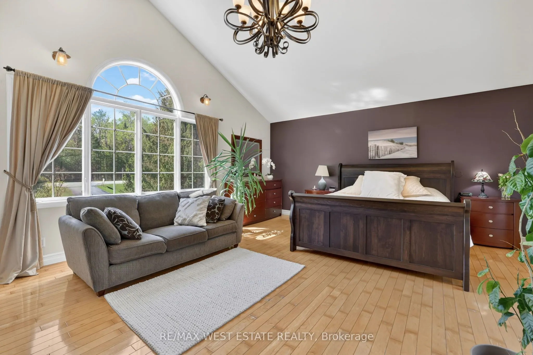 308049 Hockley Road