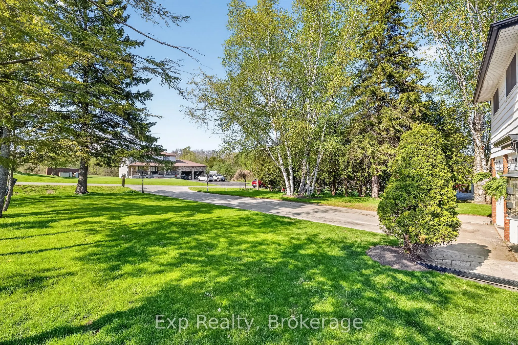 1175 Lakeshore Road