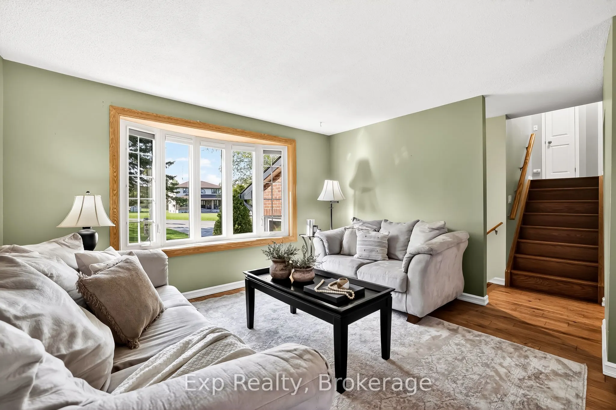 1175 Lakeshore Road