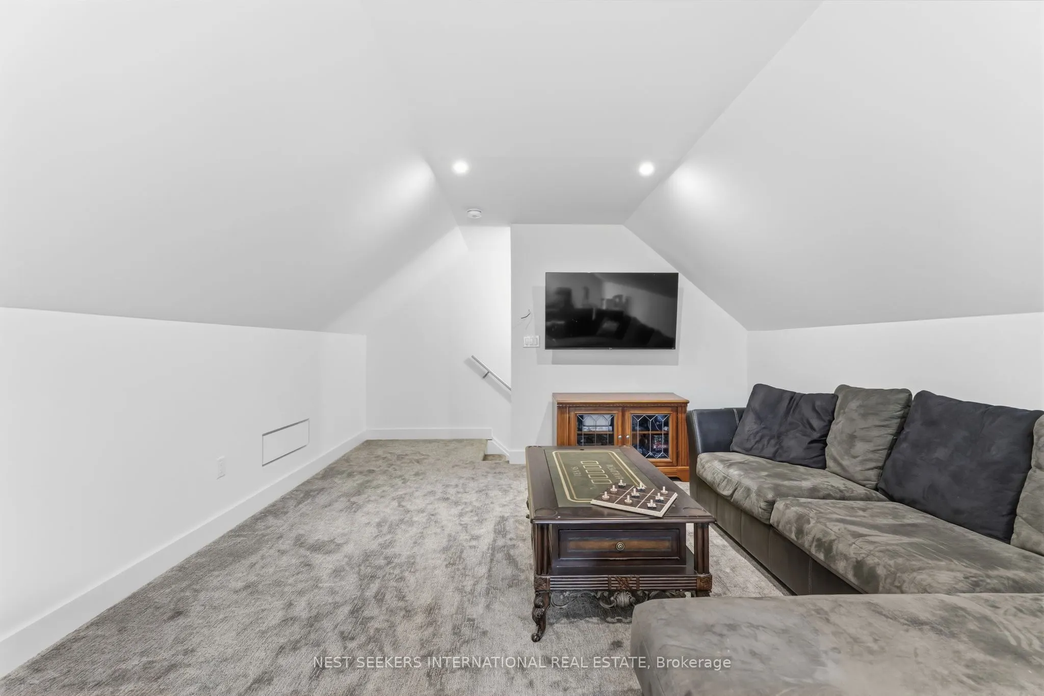 1017 Davis Drive