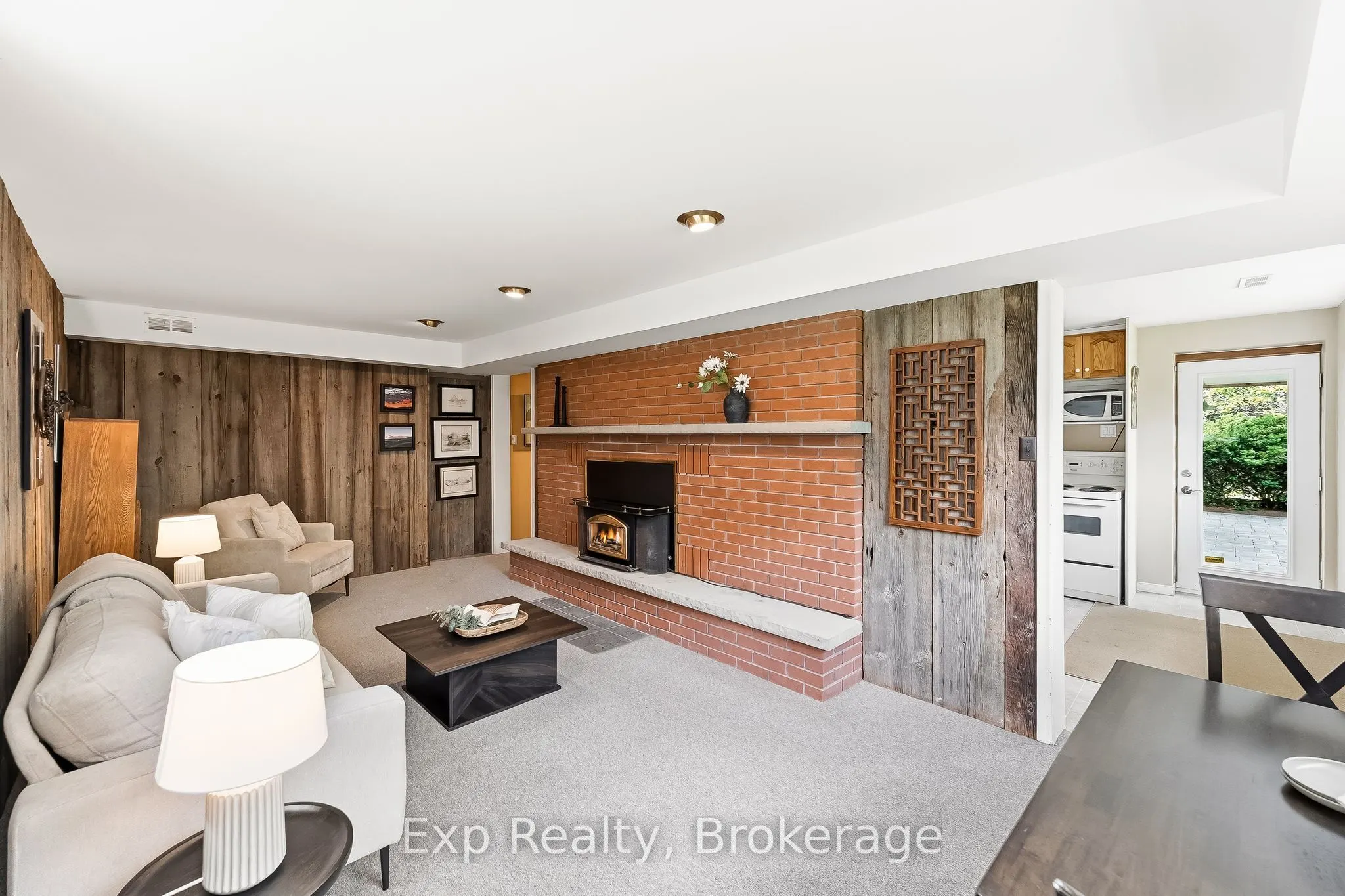 3282 Williamson Road