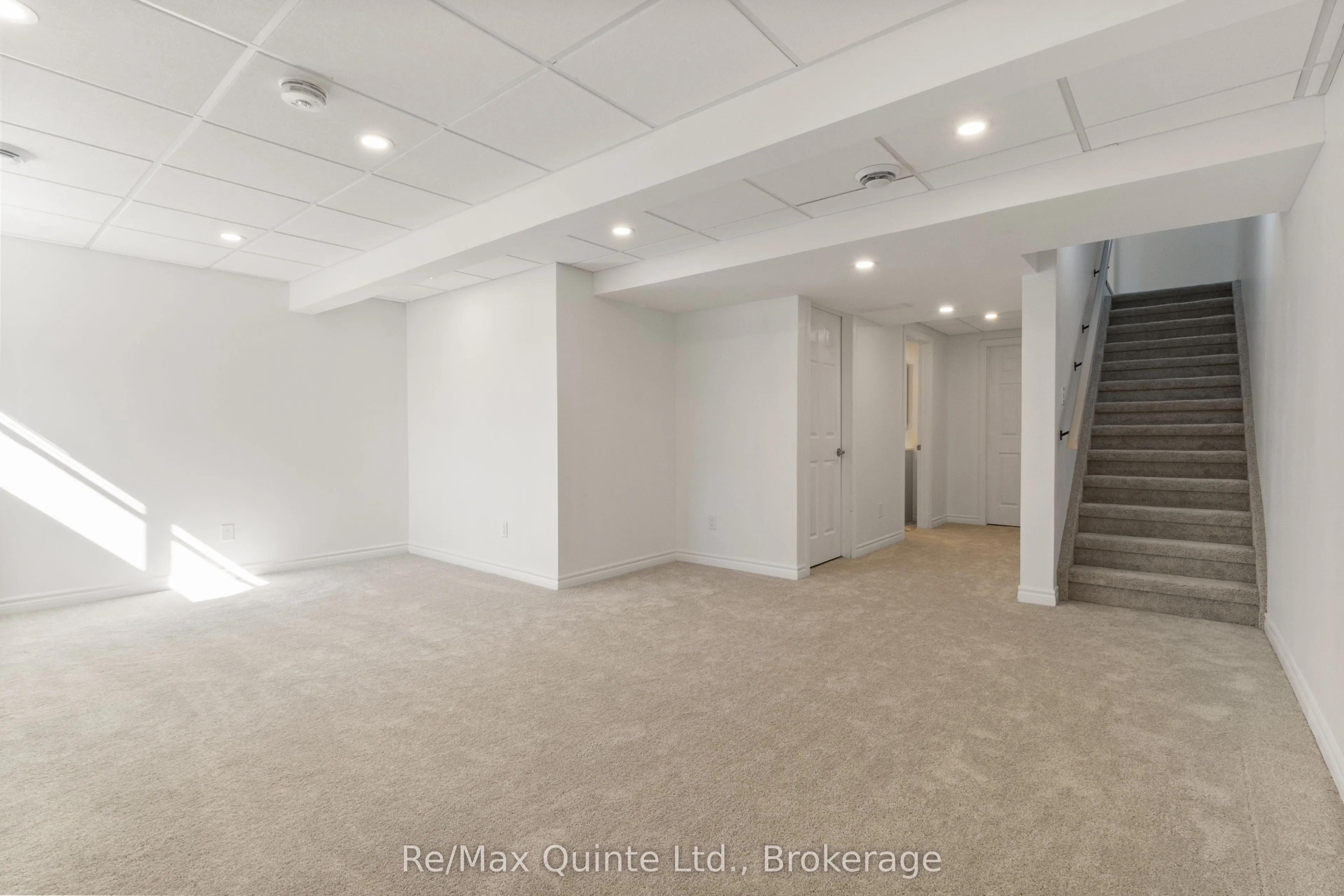 46 Cottonwood Drive