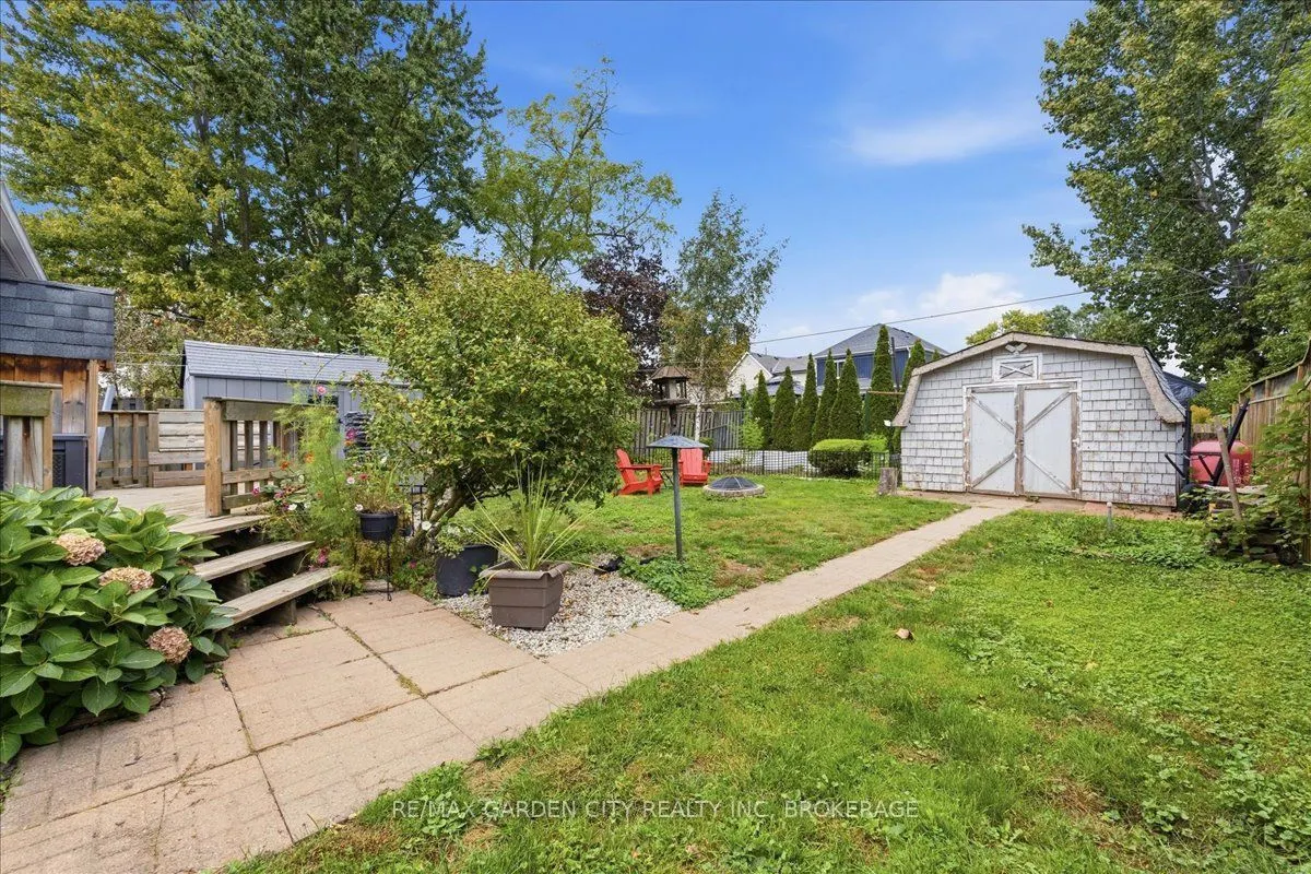 14 Forks Road