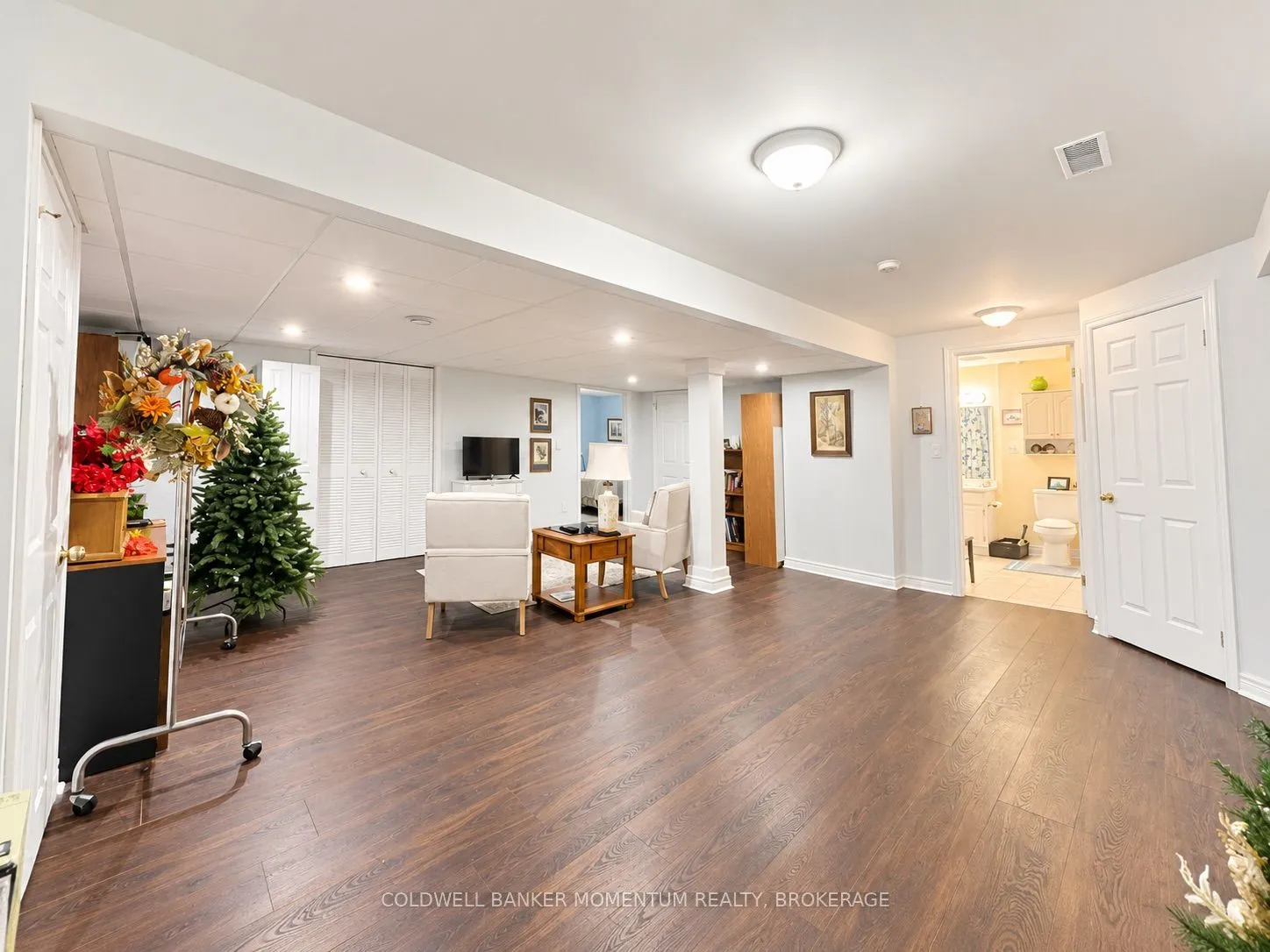 5200 Dorchester Road #11