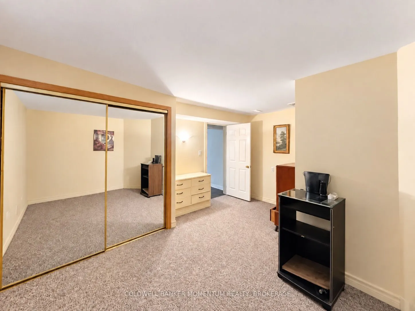 5200 Dorchester Road #11