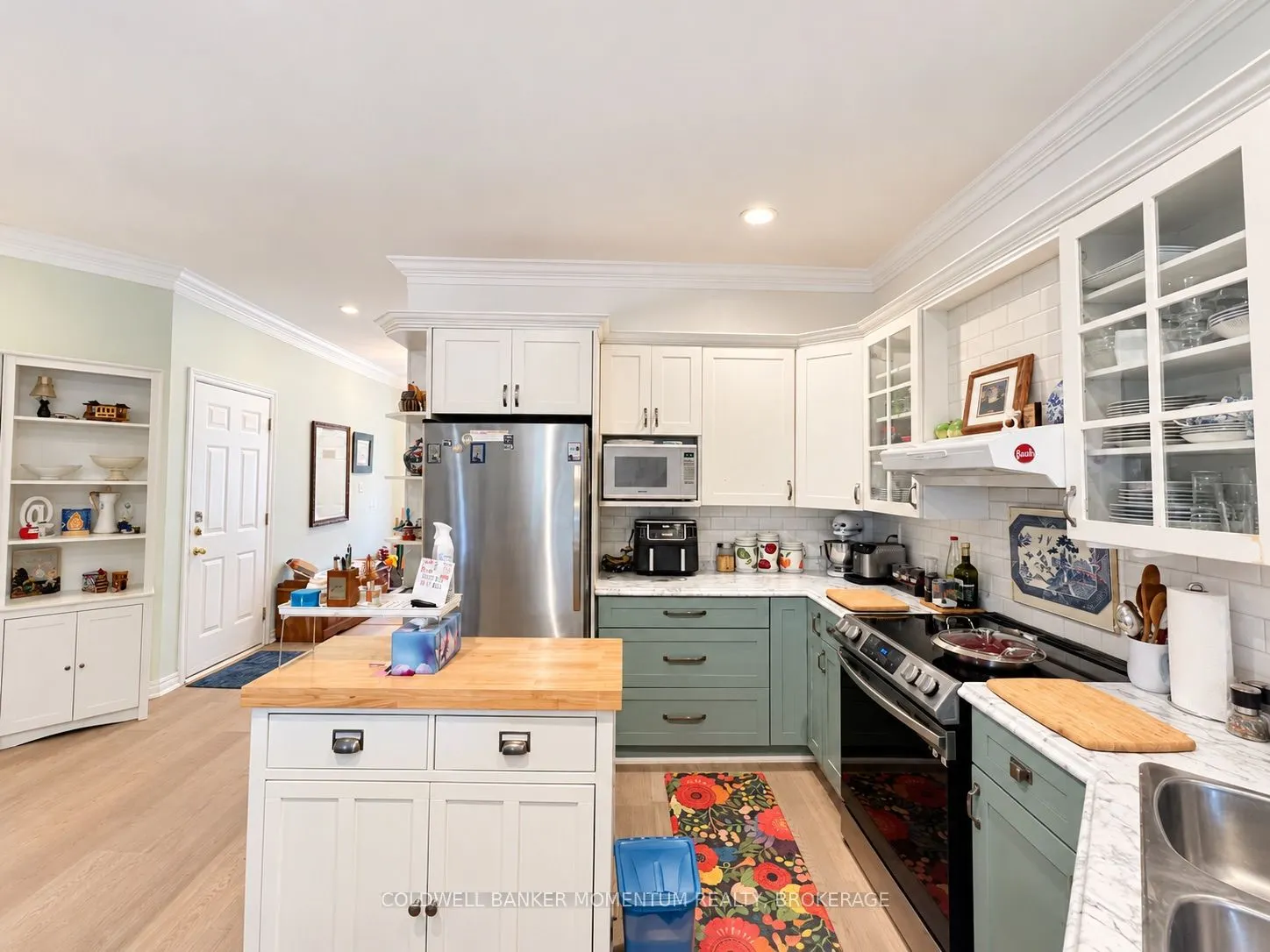5200 Dorchester Road #11