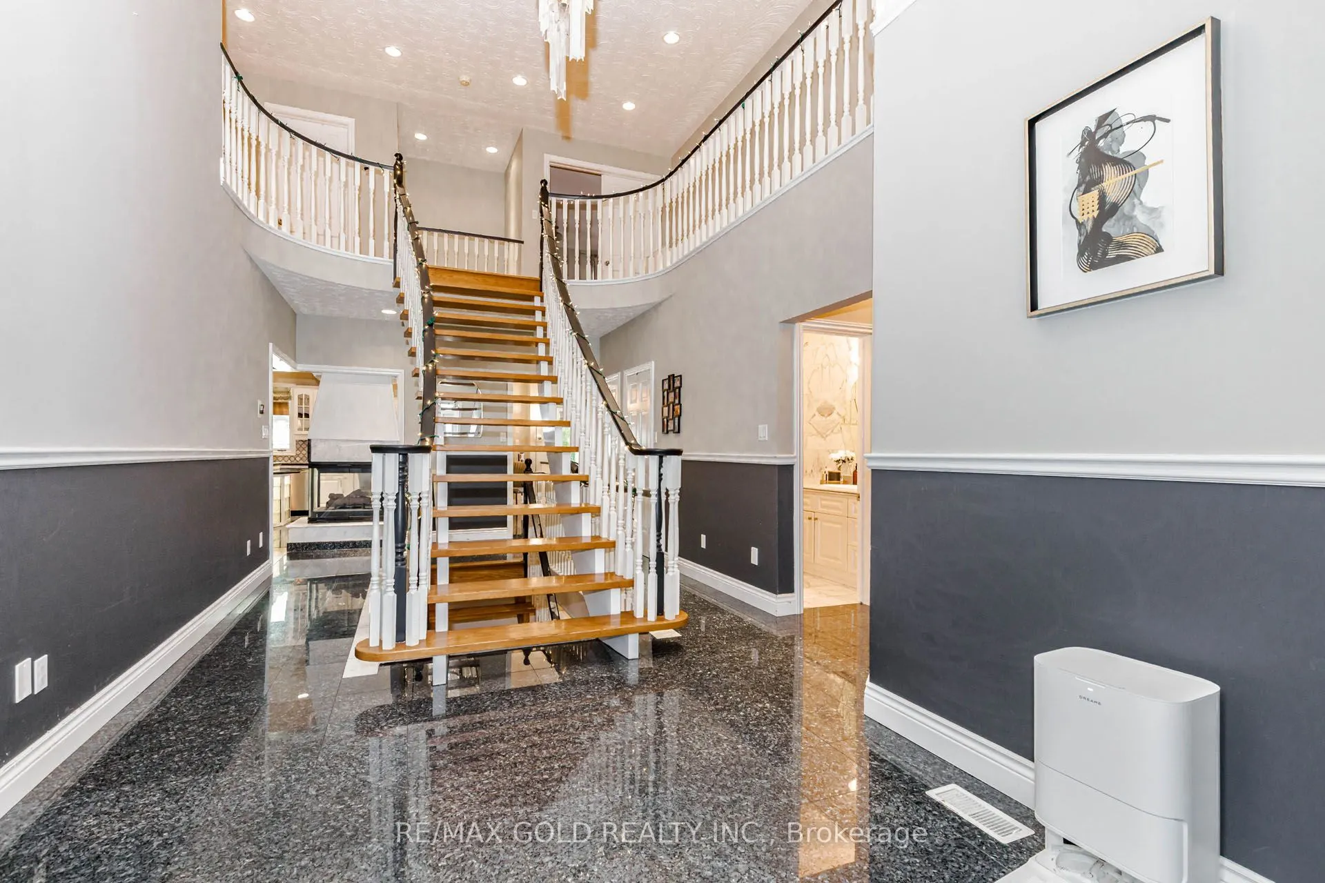 108 Montmorency Drive