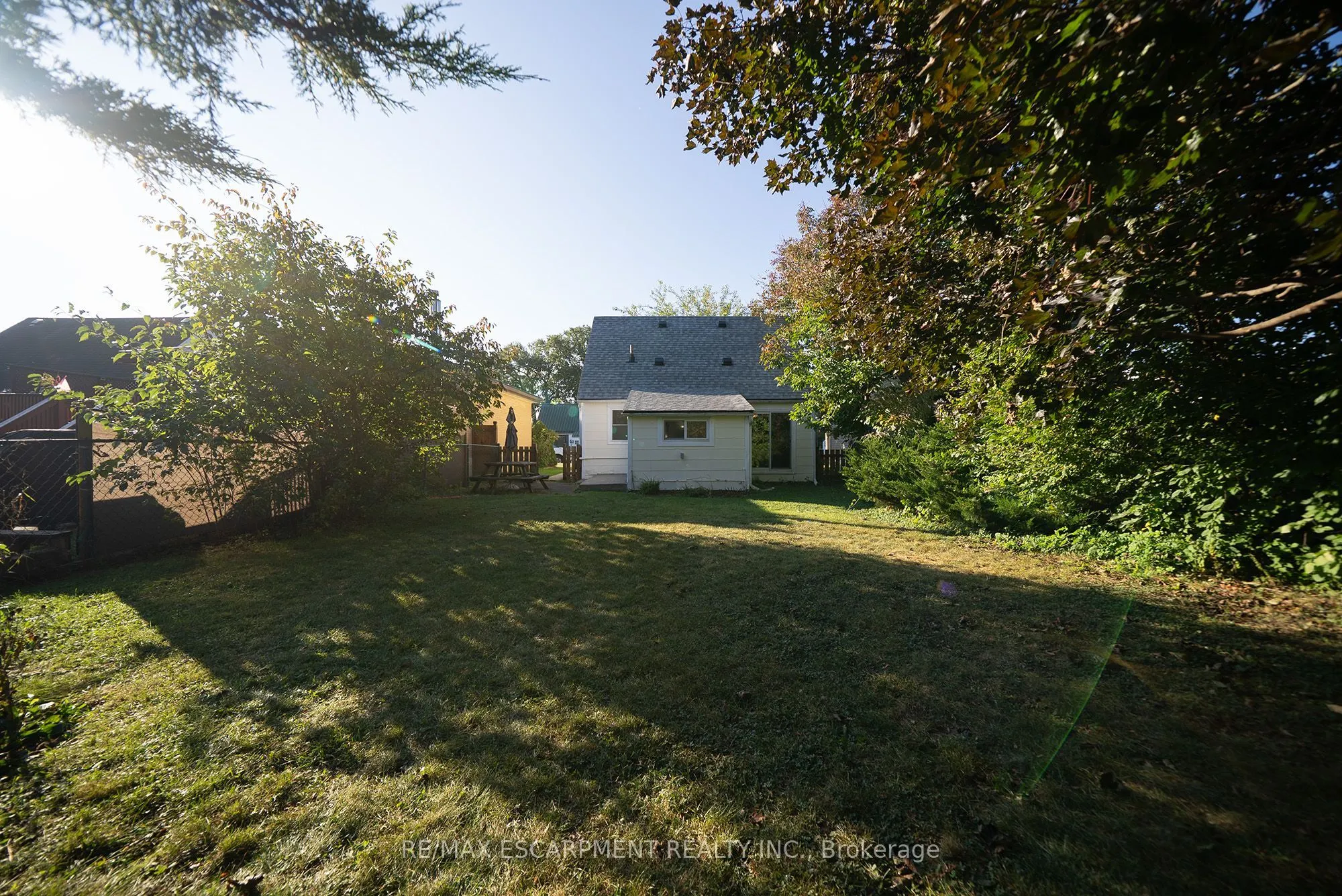 89 Salisbury Avenue