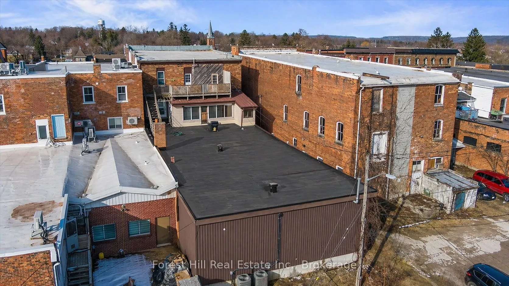 29 SYKES Street N