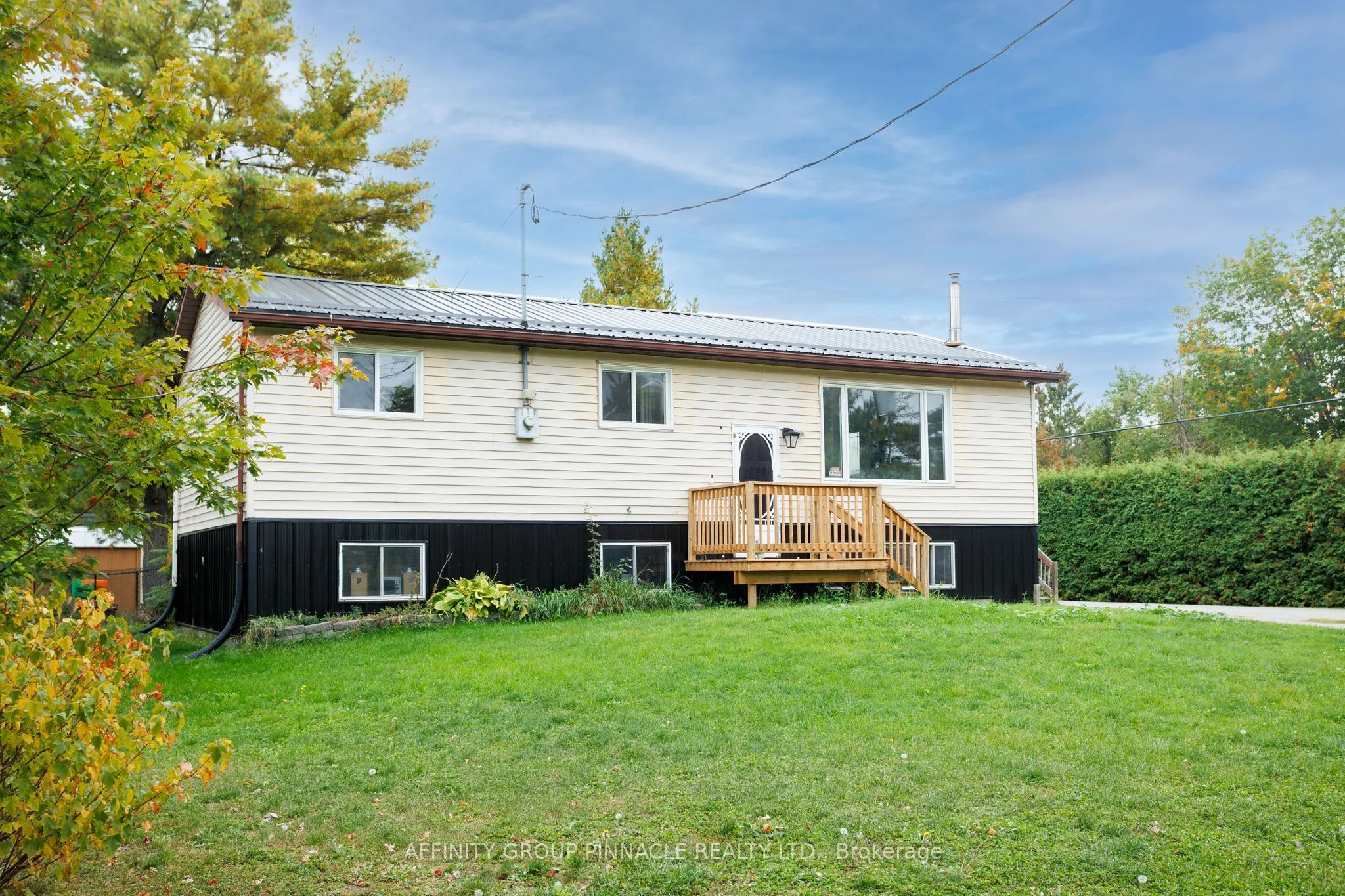 24 Oakwood Drive