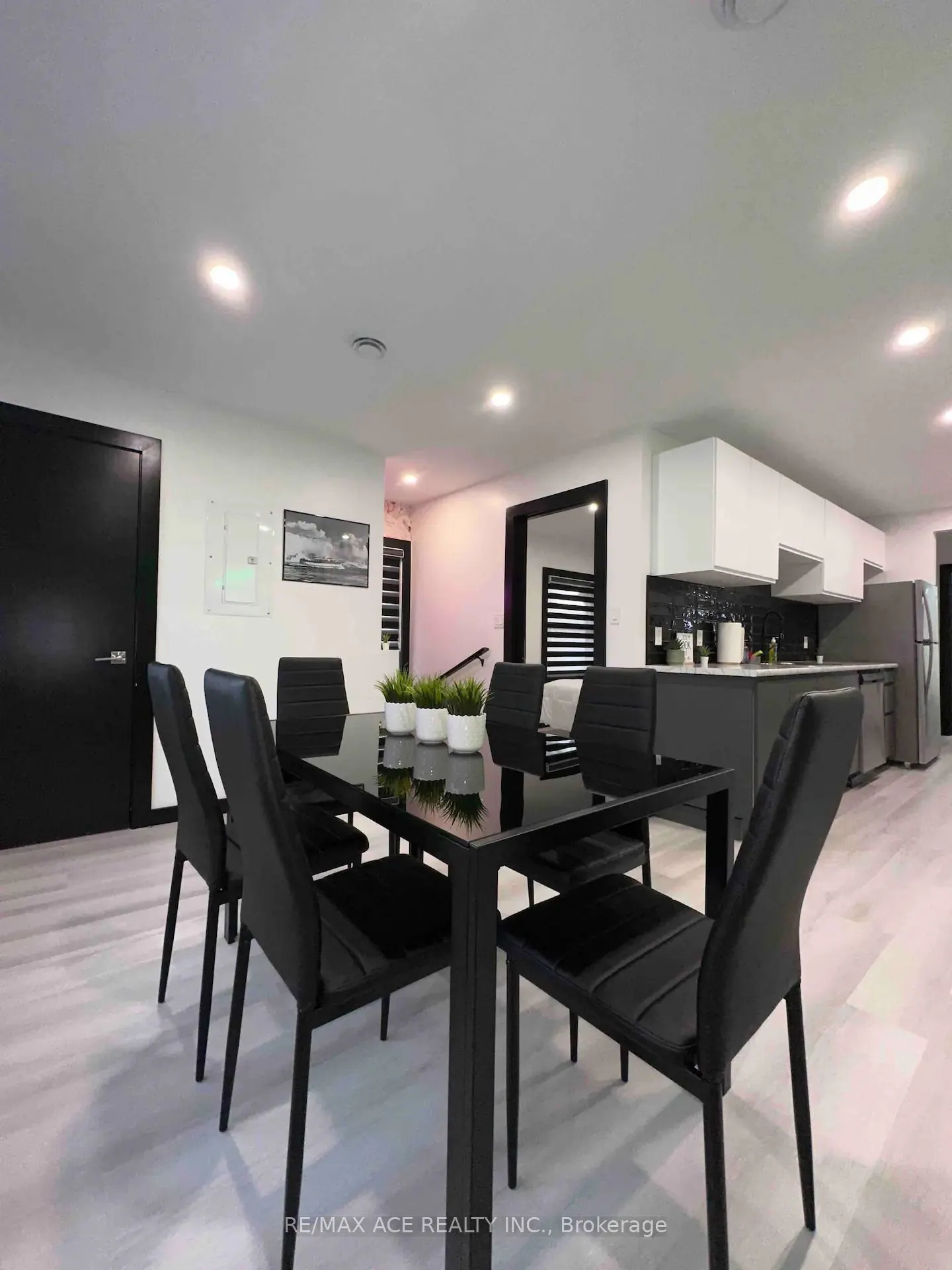 4985 Crysler Avenue #2