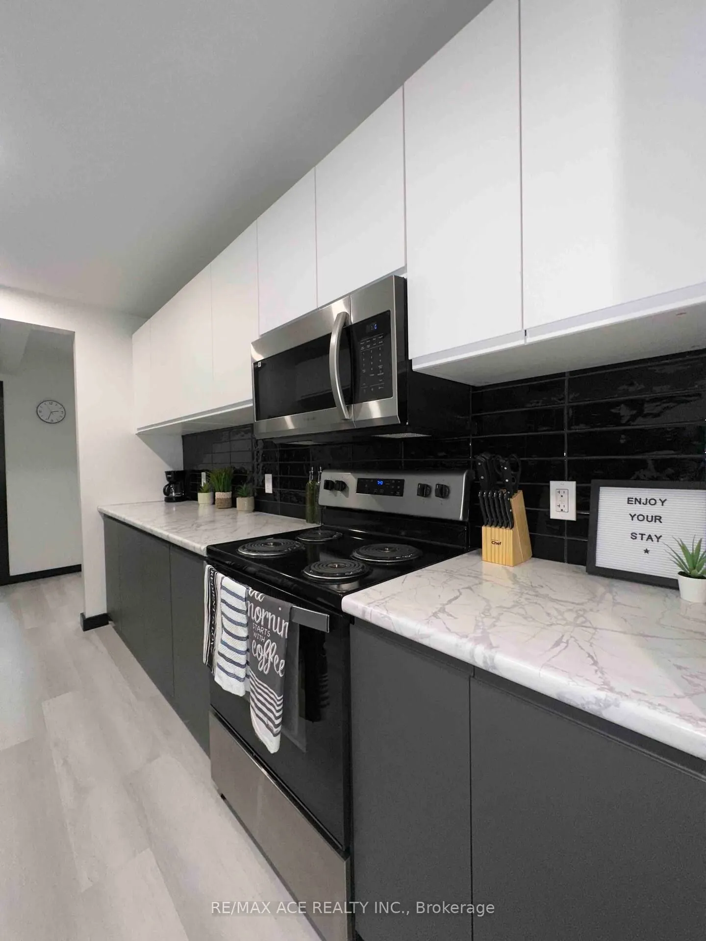 4985 Crysler Avenue #2
