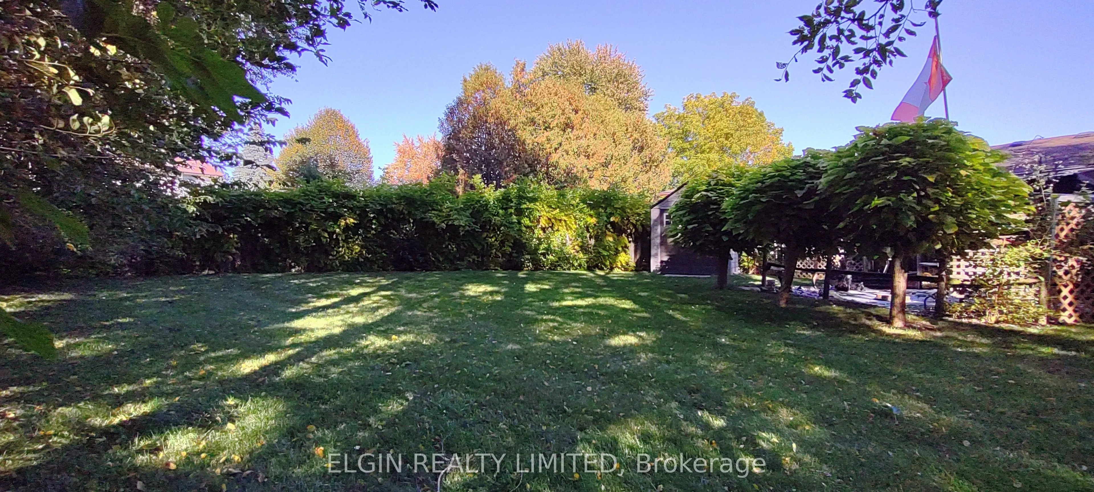 219 Brentwood Crescent