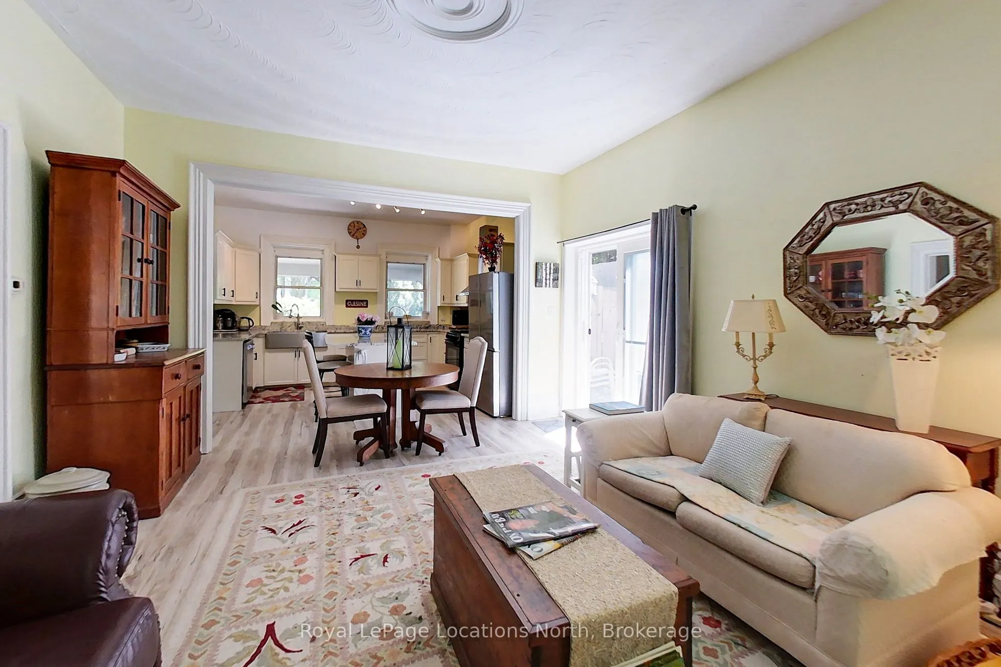 44 Parkview Avenue