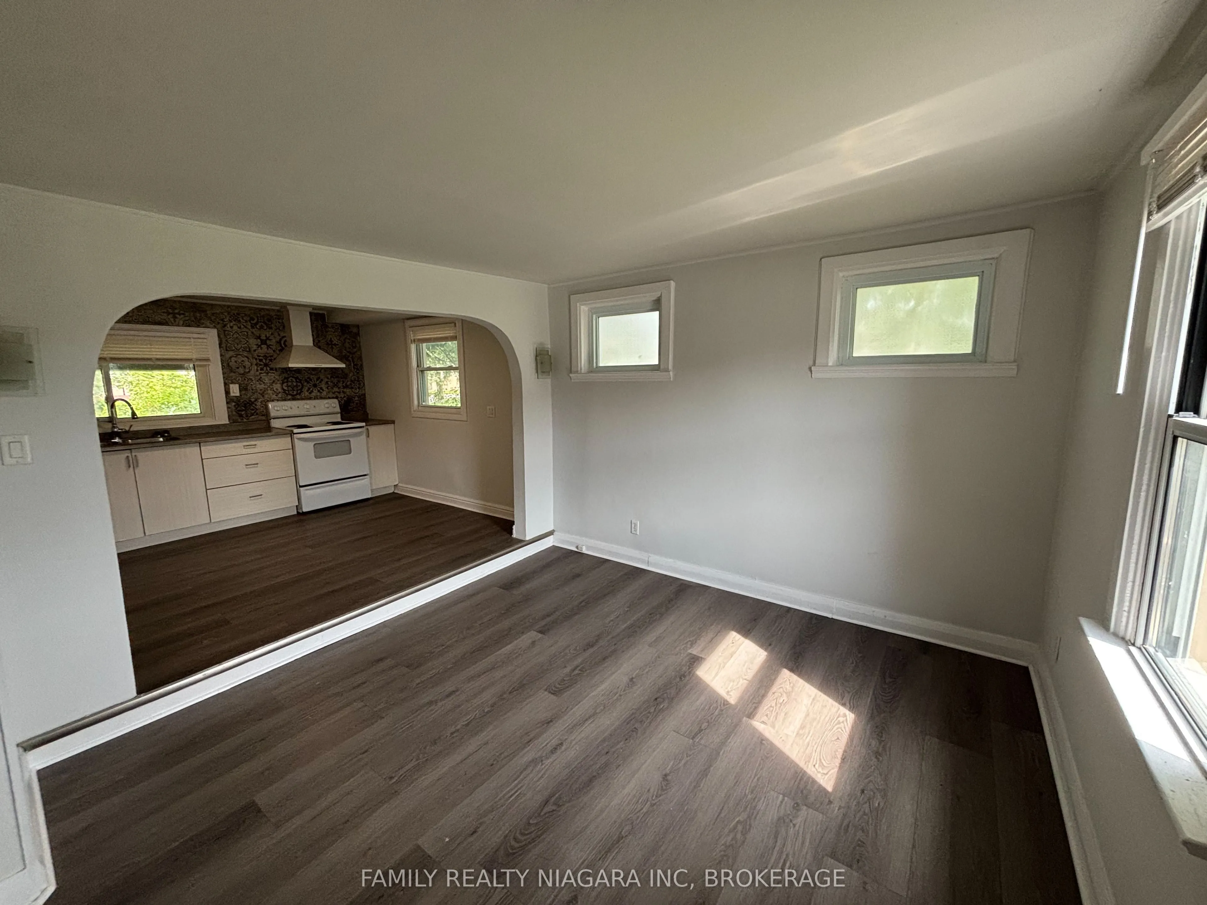 6633 Mcleod Road