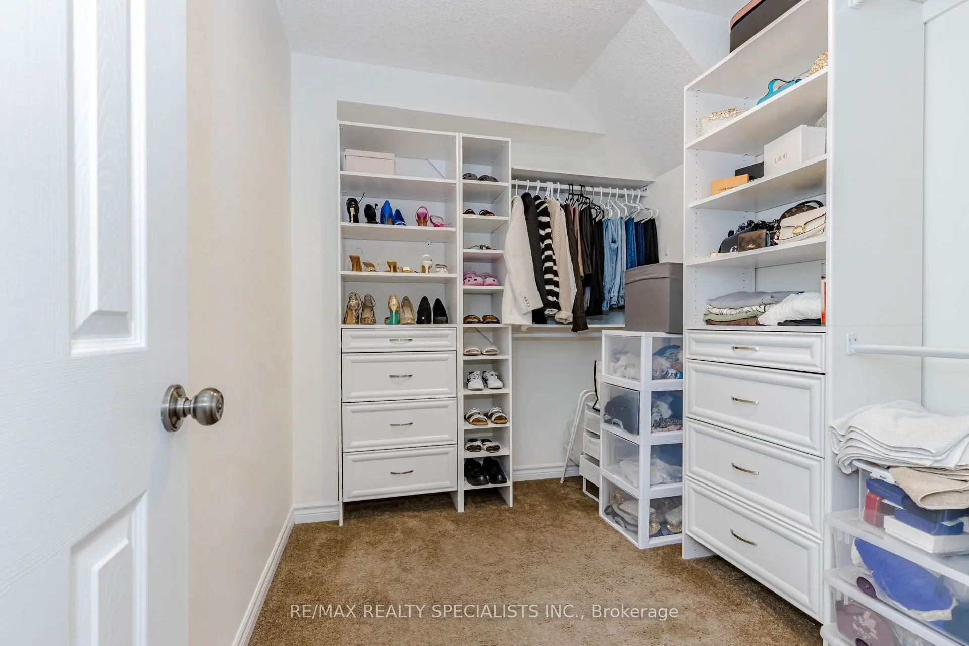 117 Norma Crescent #Main & Upper