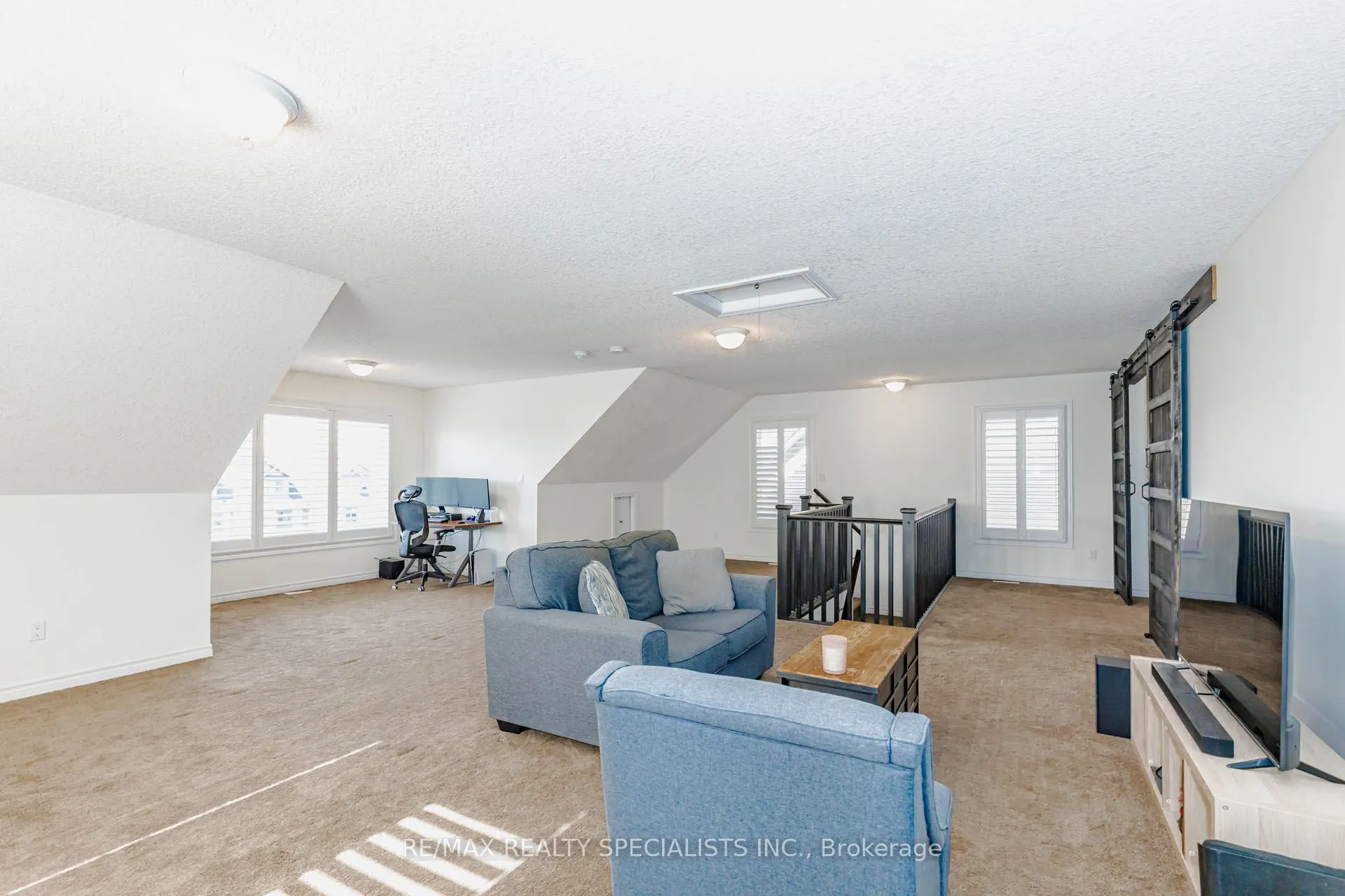117 Norma Crescent #Main & Upper
