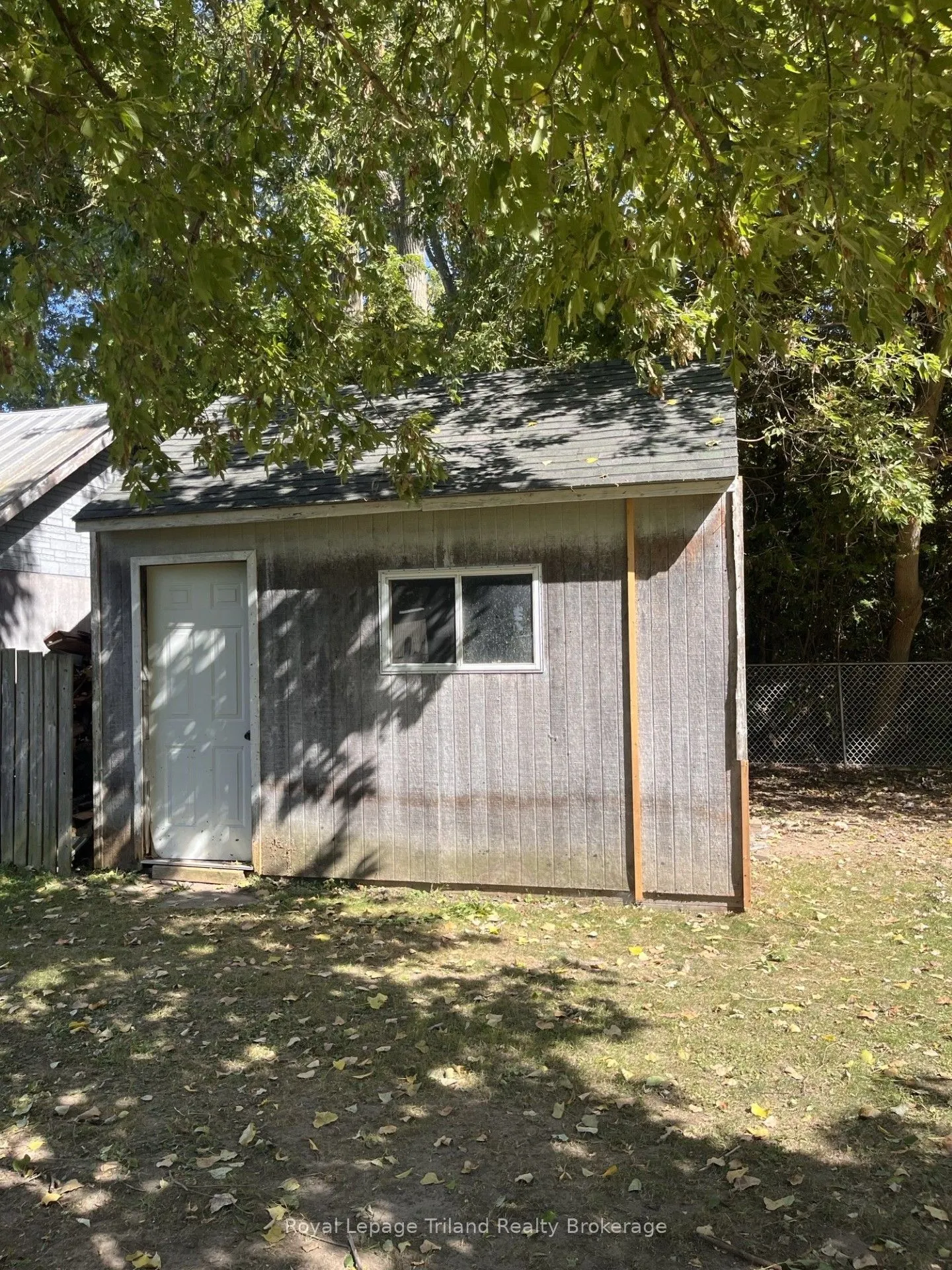 25 Palmer Street W