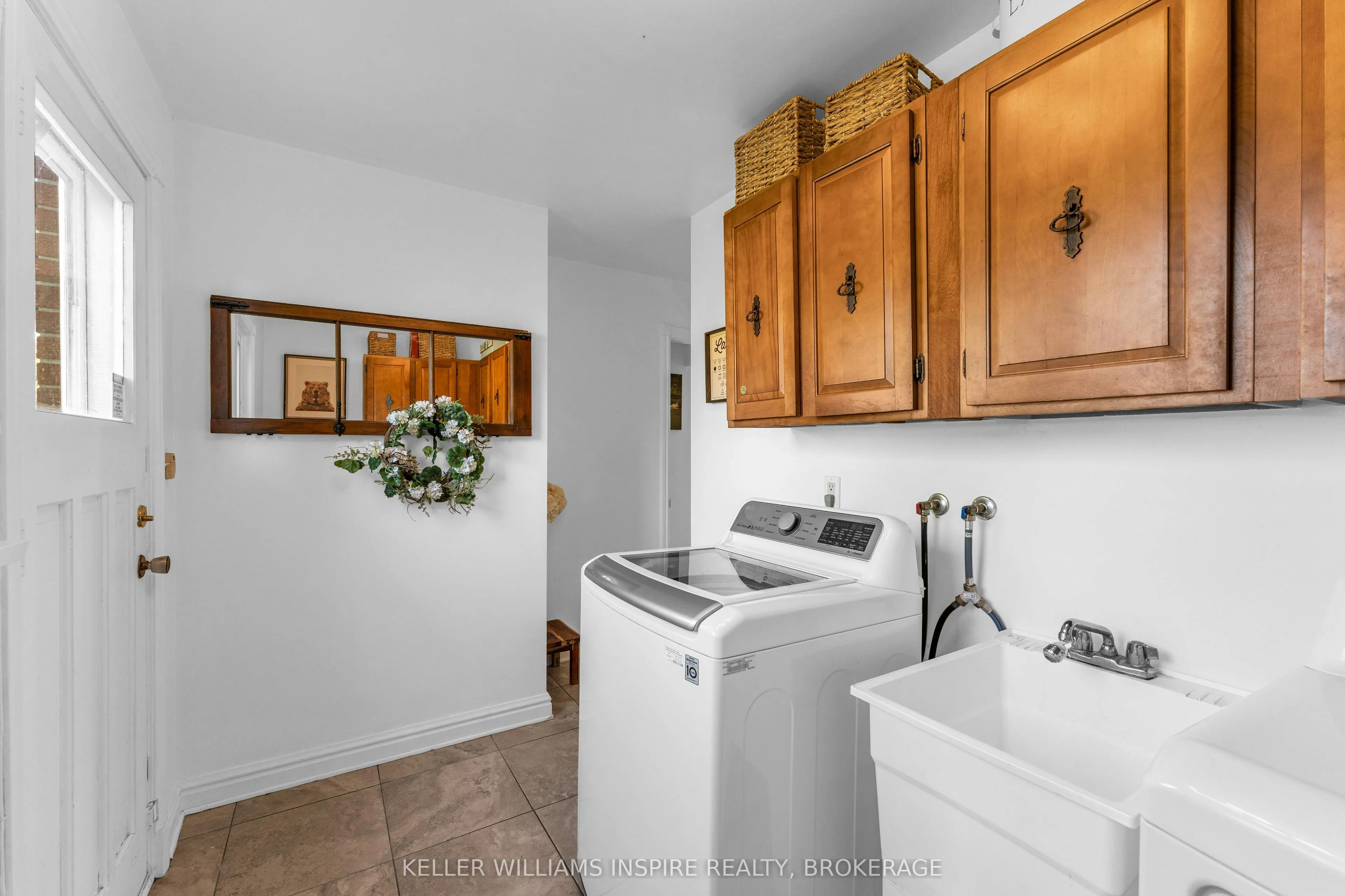4557 Bath Road