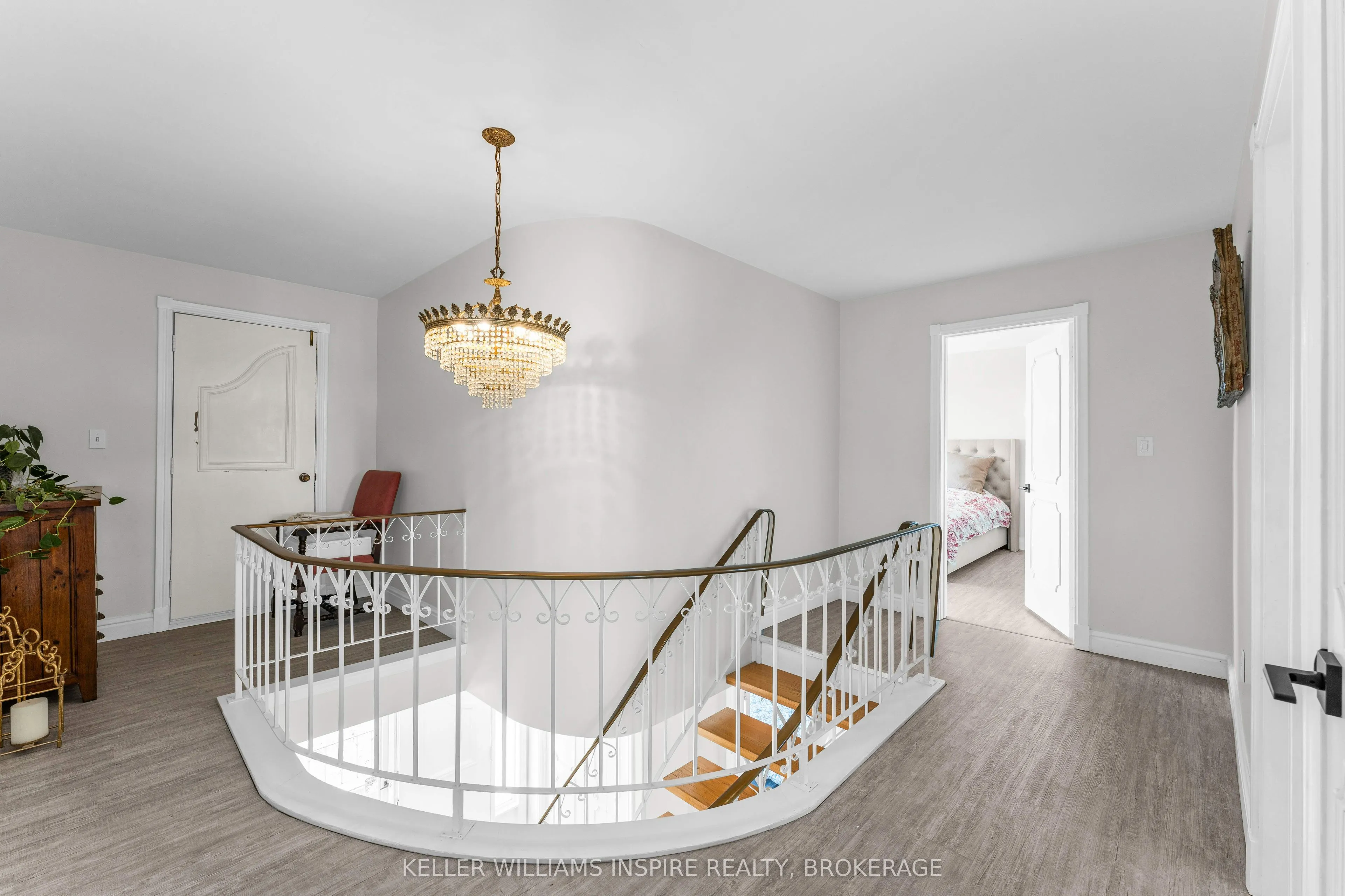 4557 Bath Road
