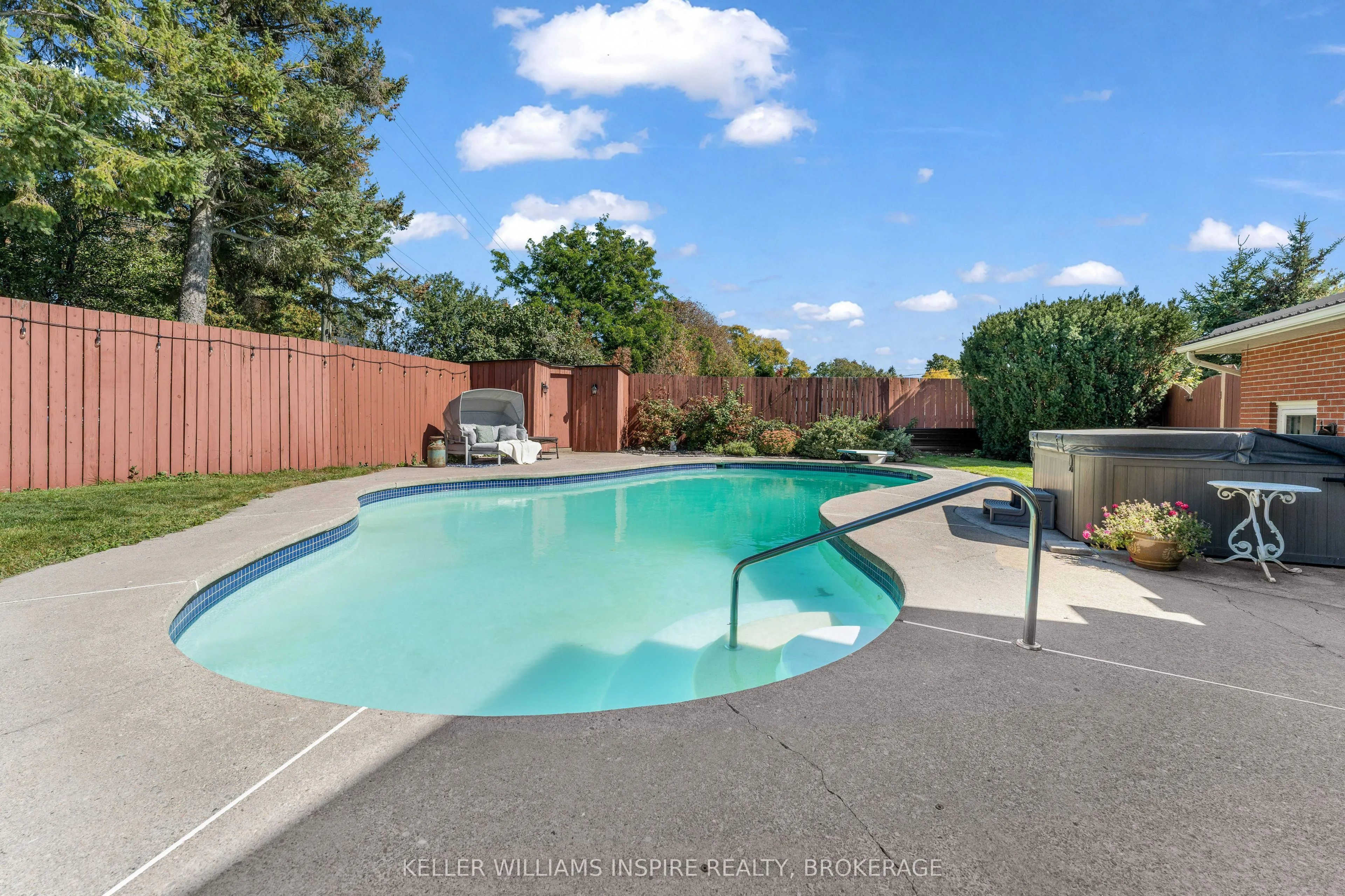 4557 Bath Road