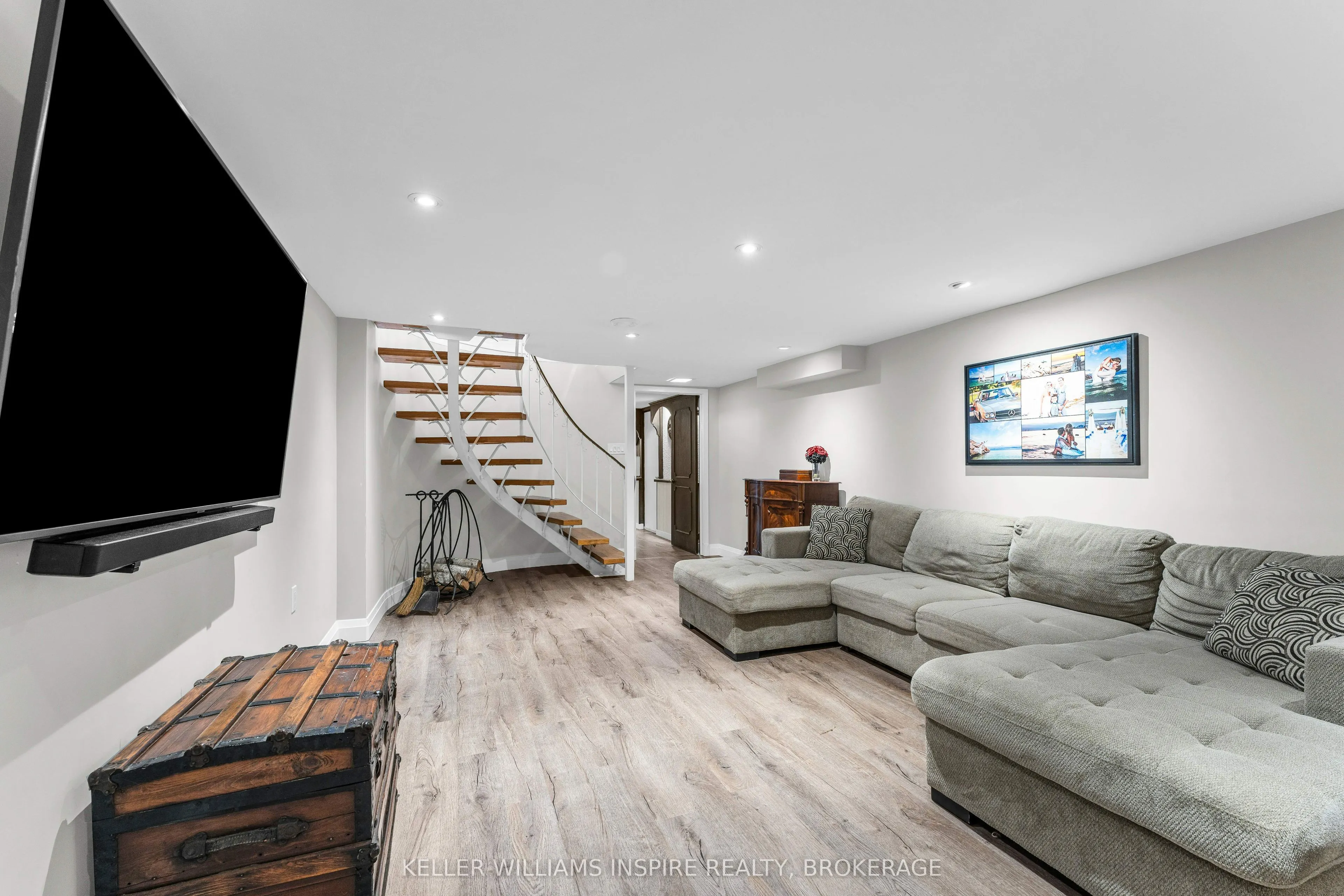 4557 Bath Road
