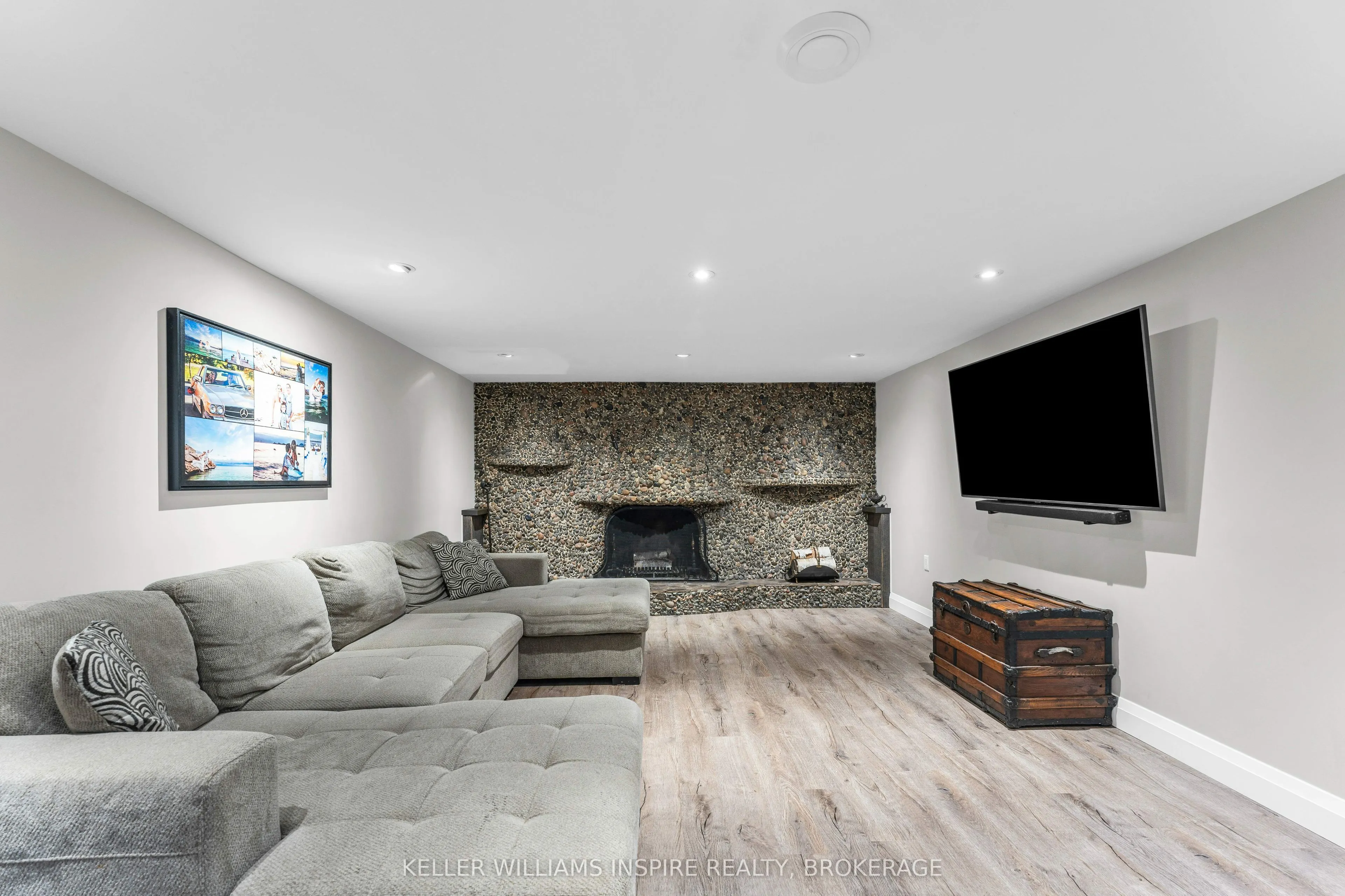 4557 Bath Road