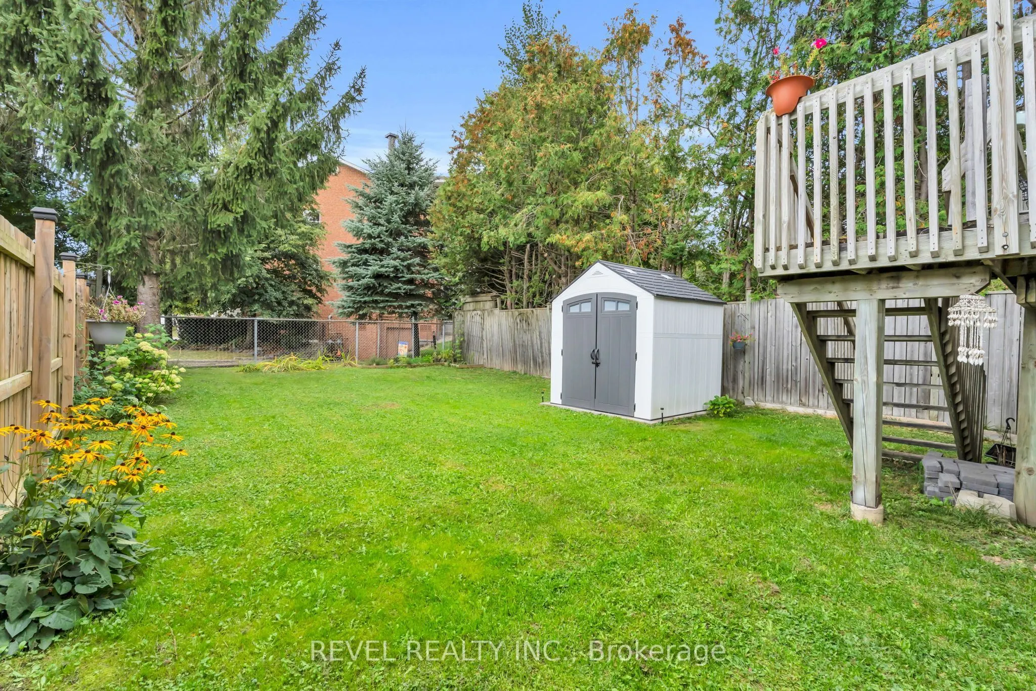 302 Shelburne Place