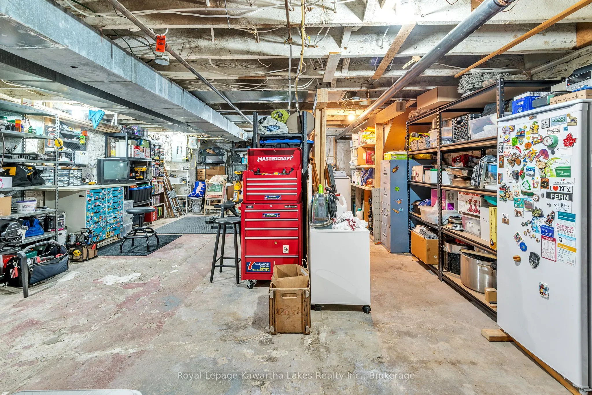 63 William Street N