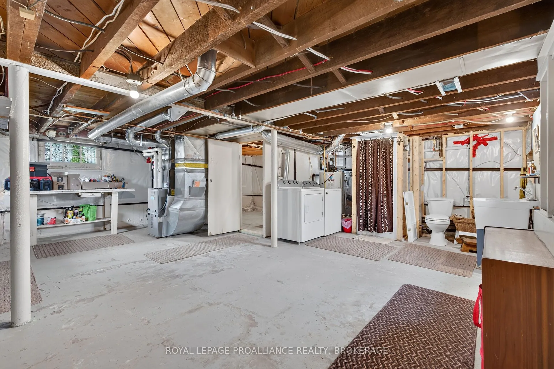 27 Drayton Avenue