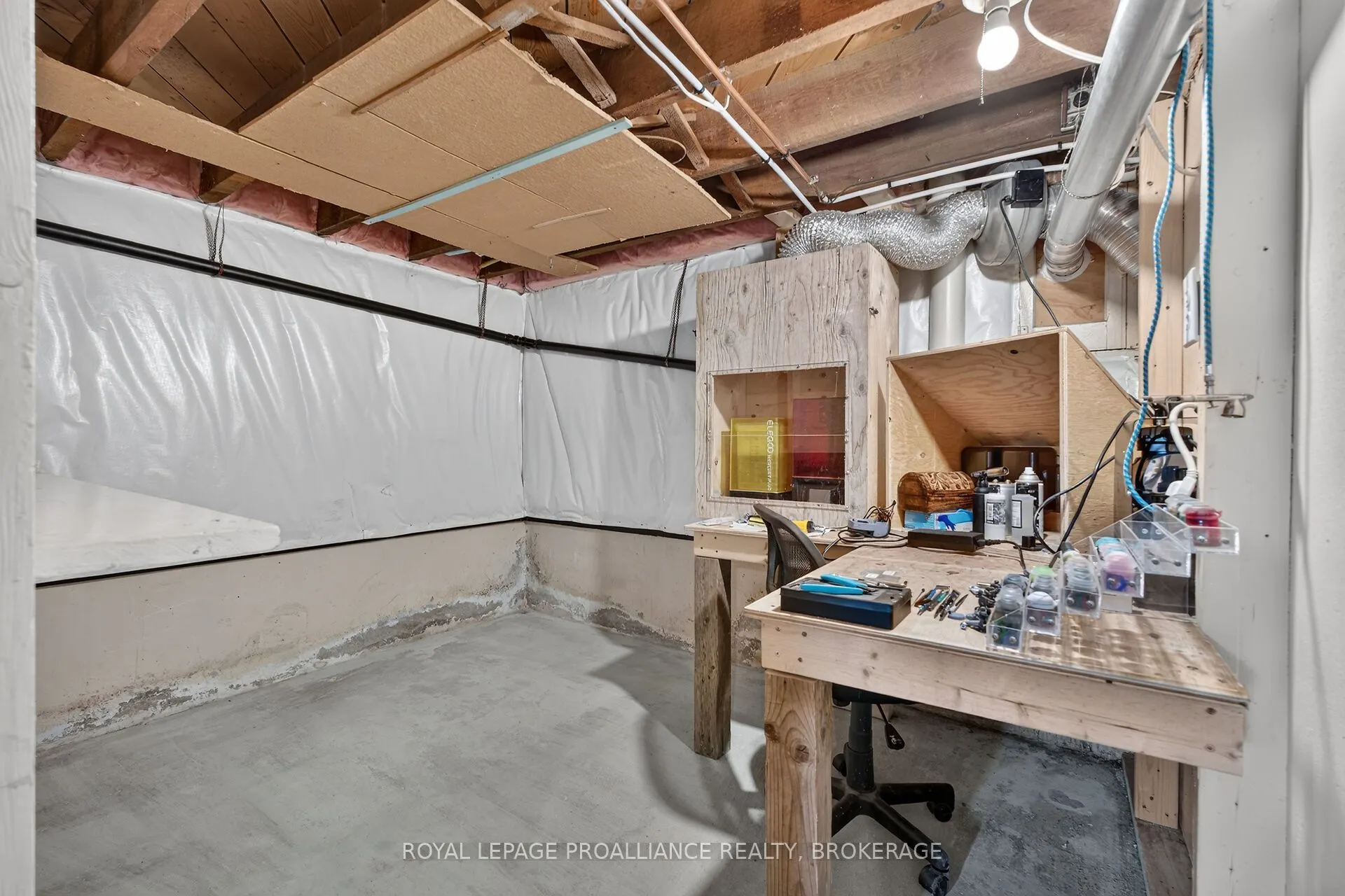 27 Drayton Avenue