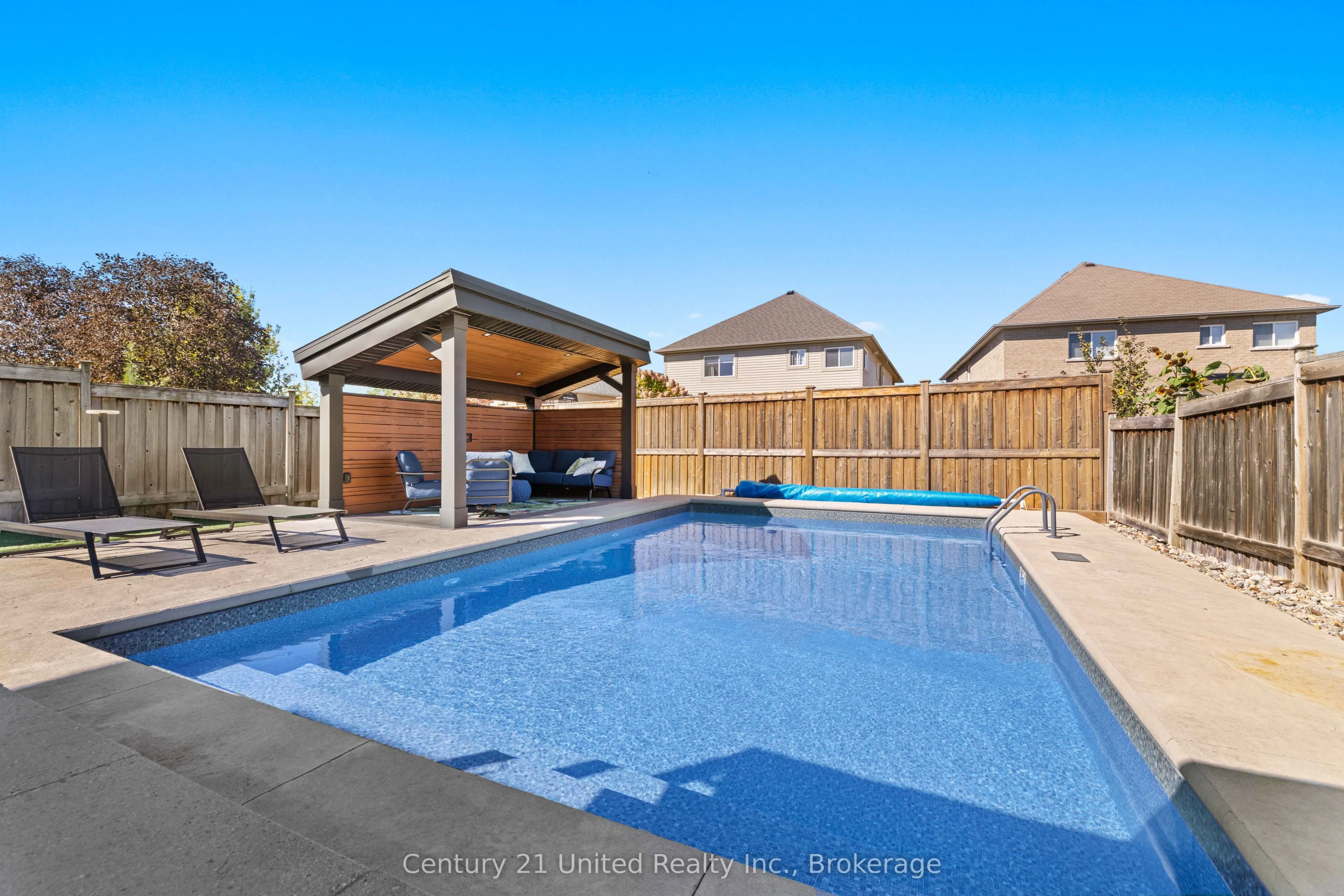1453 Mcauliffe Lane