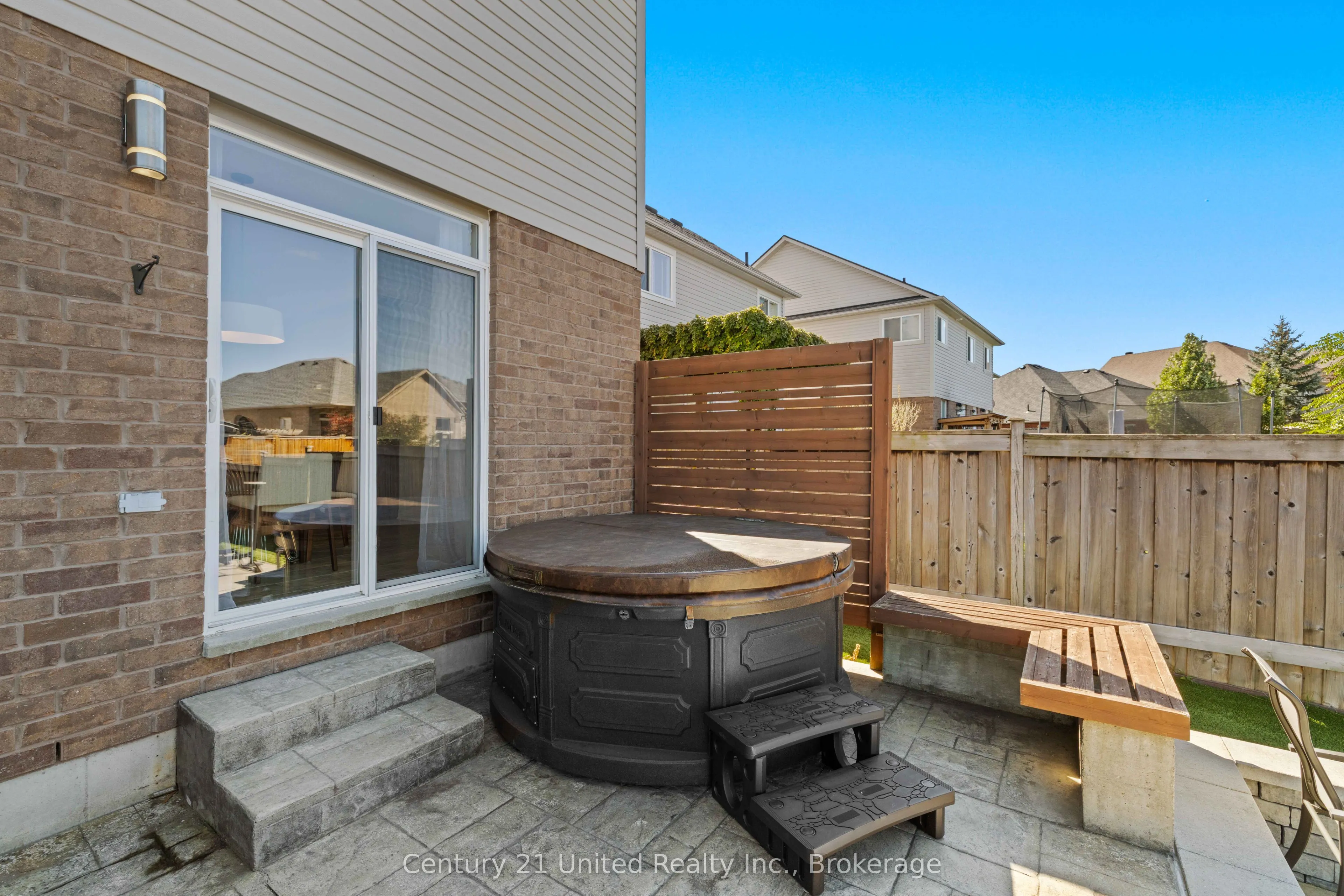 1453 Mcauliffe Lane