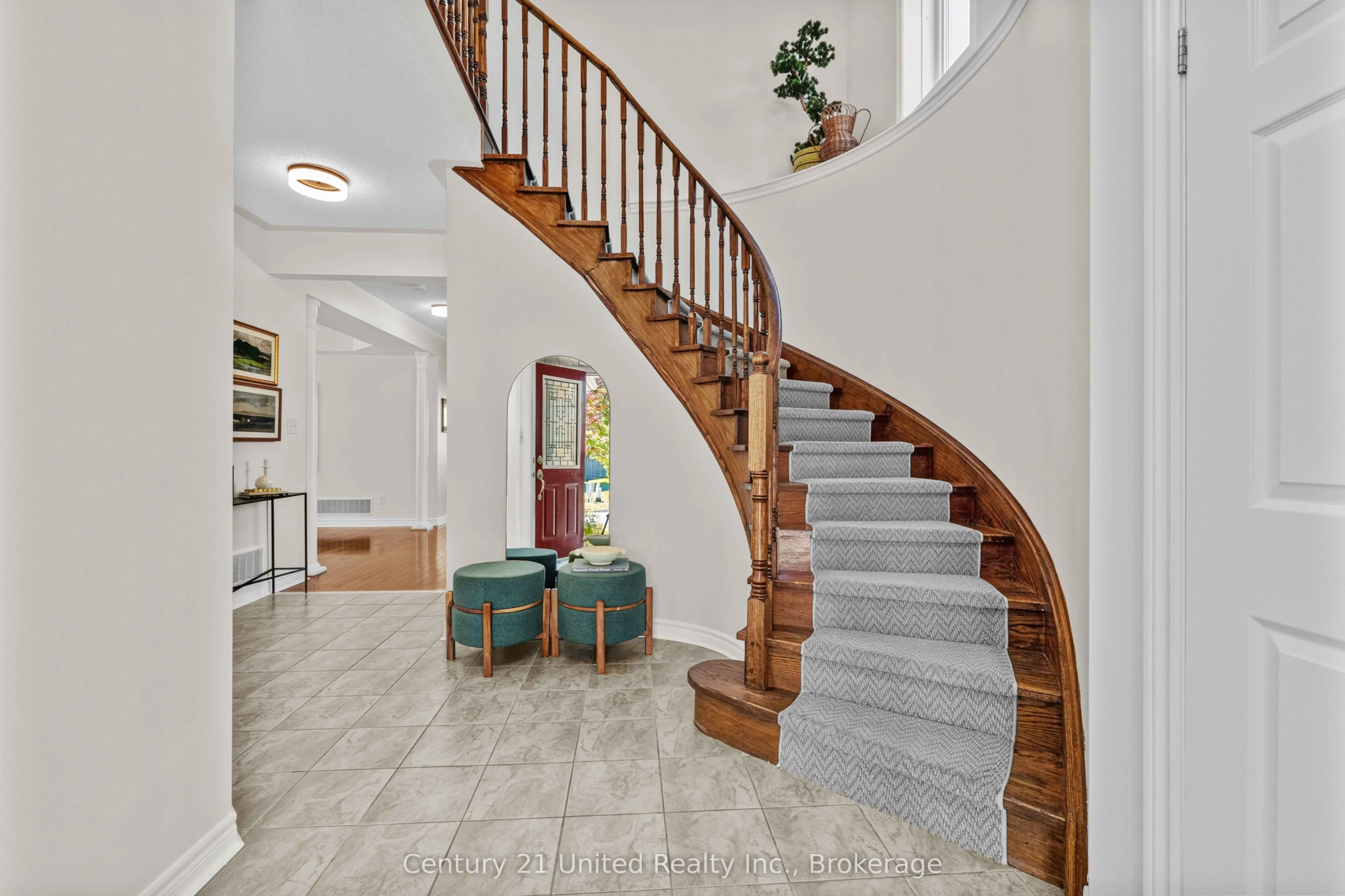 1453 Mcauliffe Lane