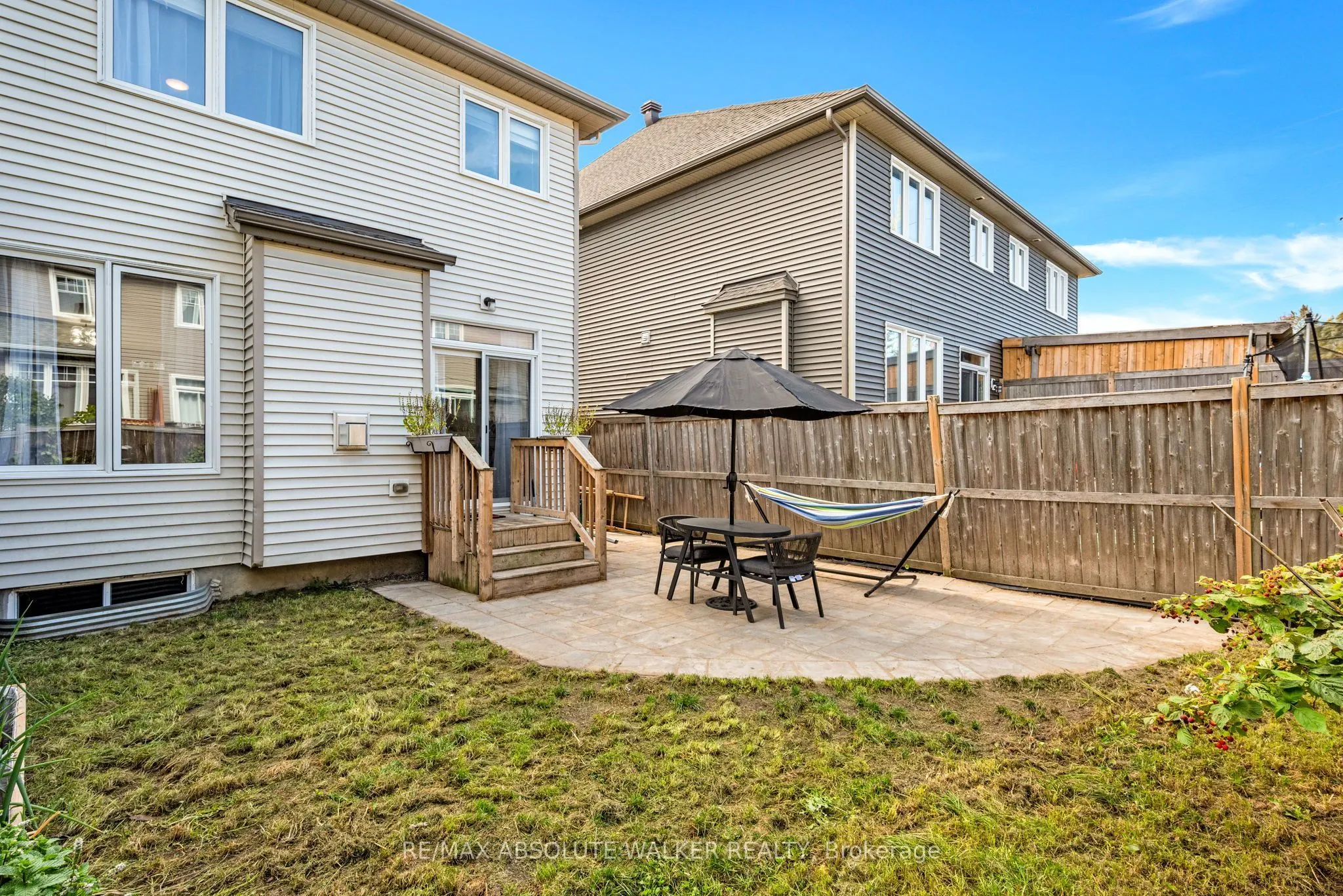 769 Hazelnut Crescent