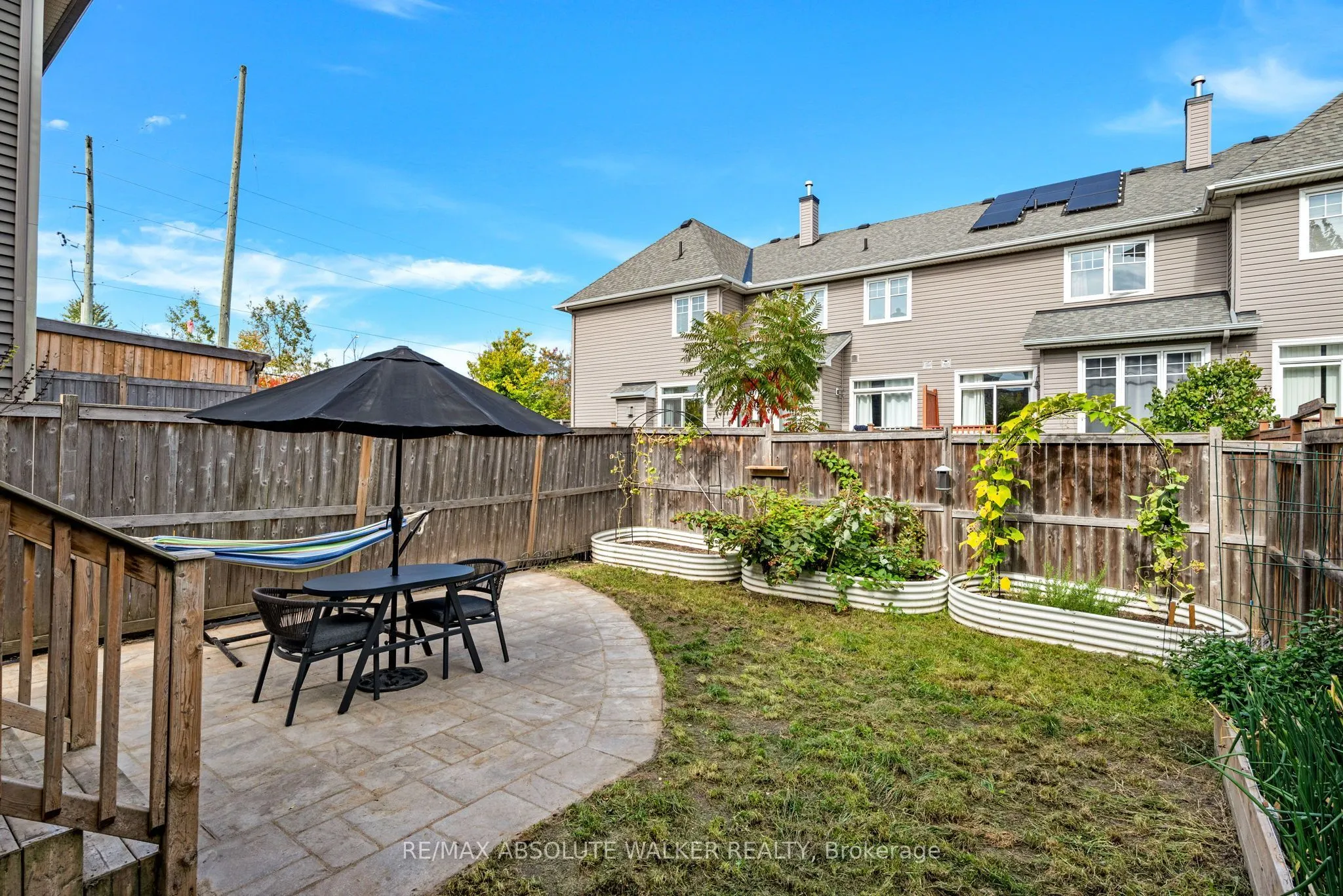 769 Hazelnut Crescent