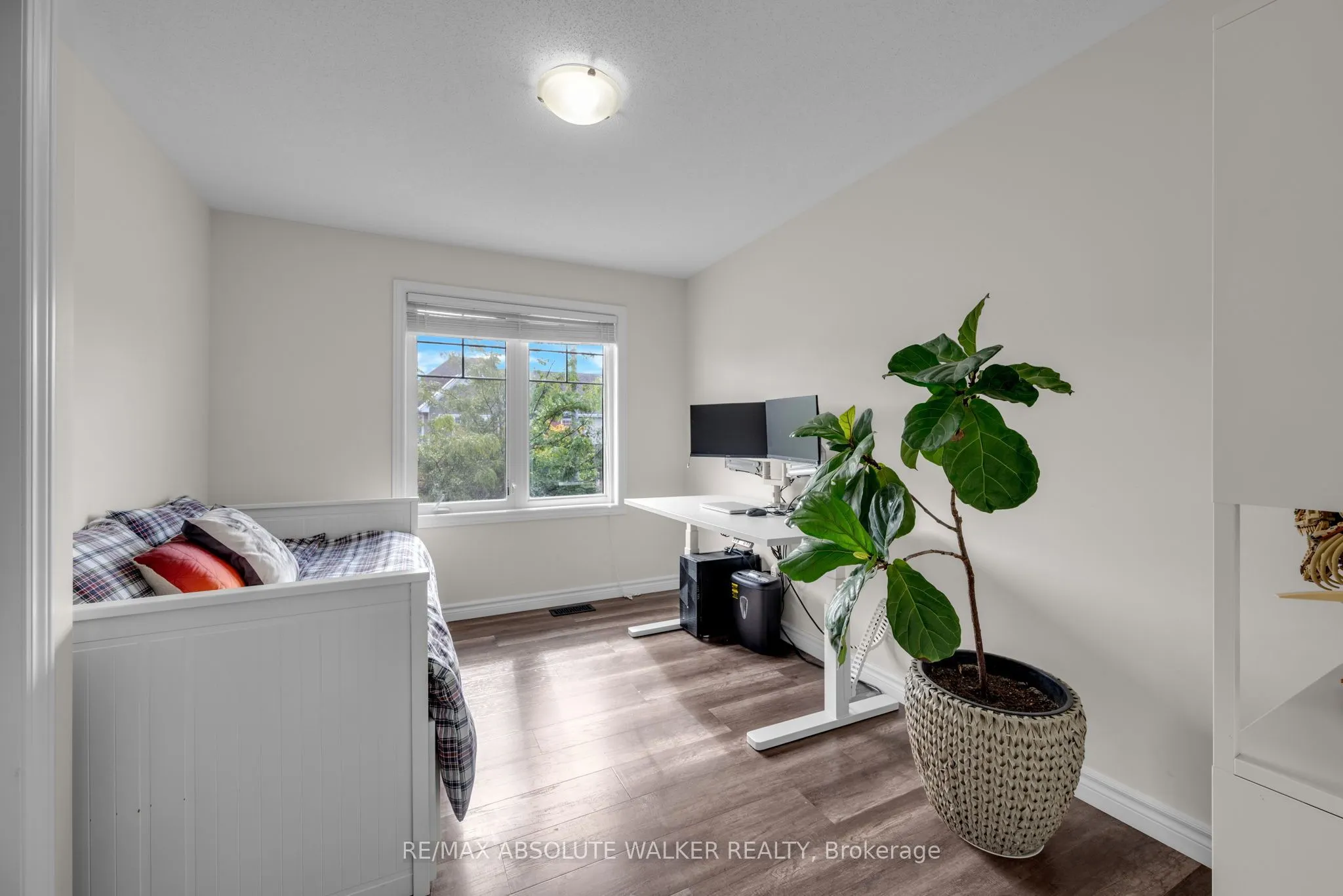 769 Hazelnut Crescent