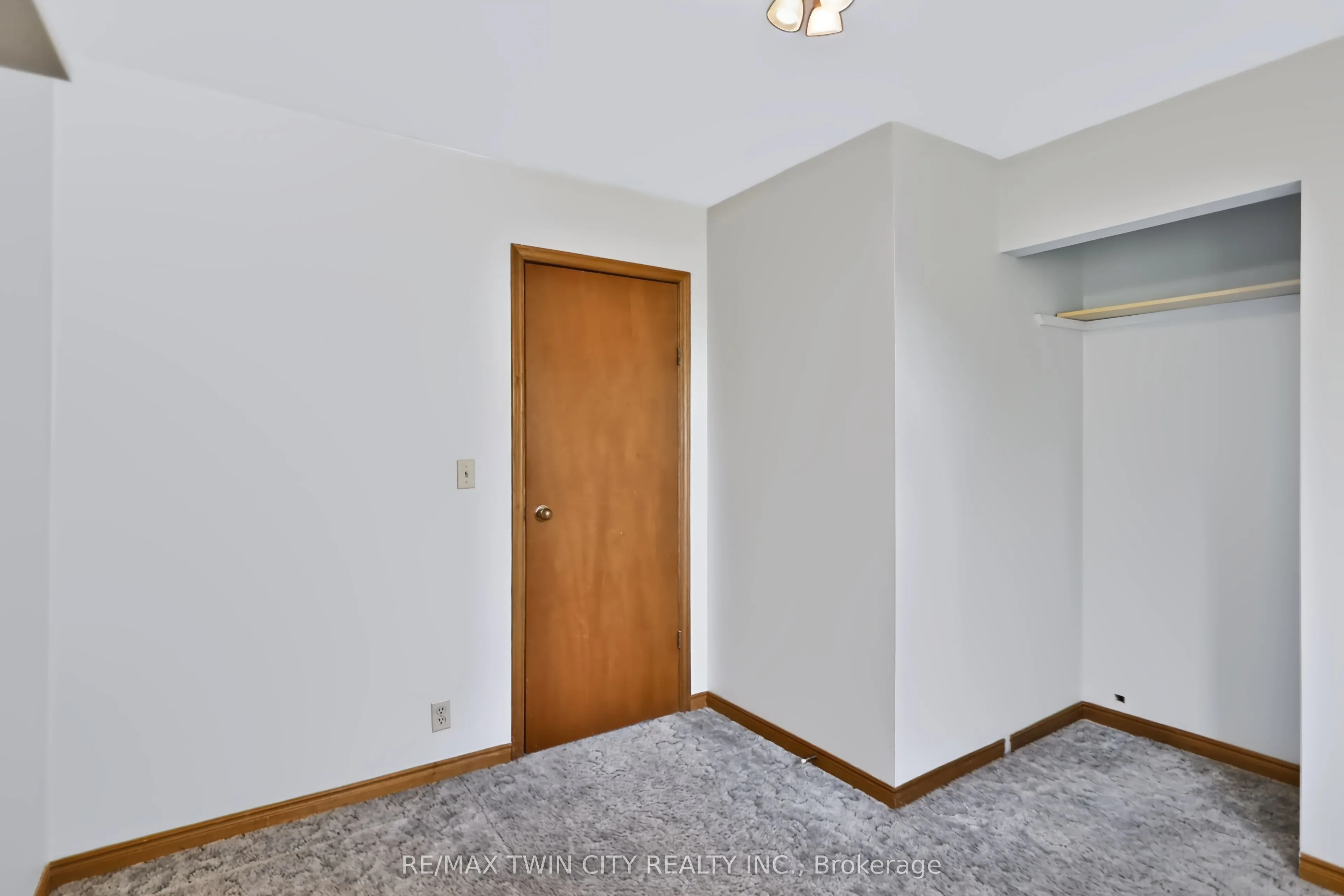 79 Hobart Crescent