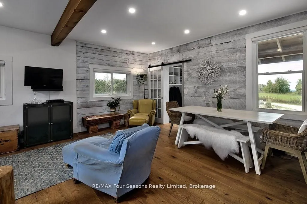 495529 Grey Road 2