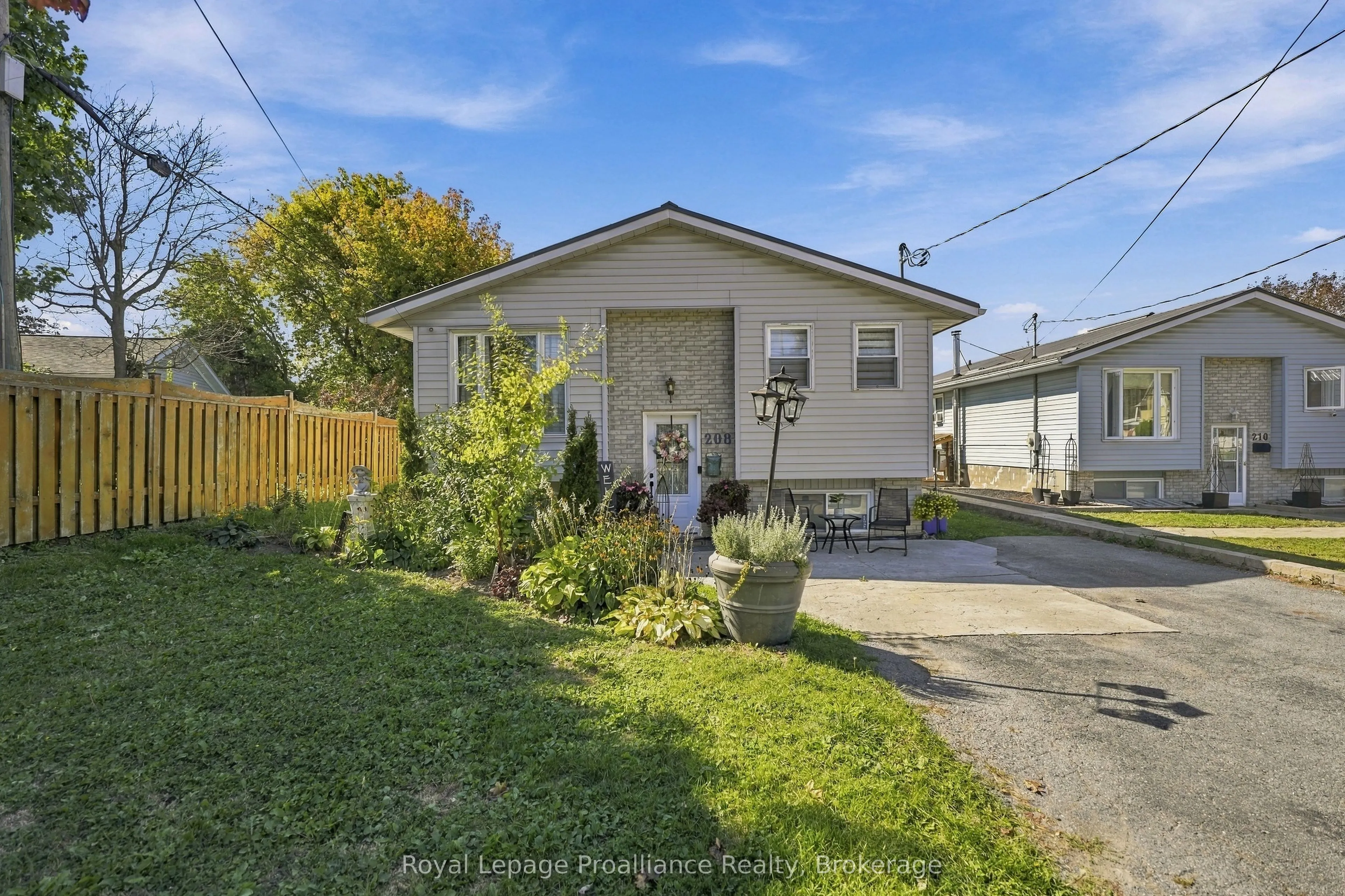208 Byron Street