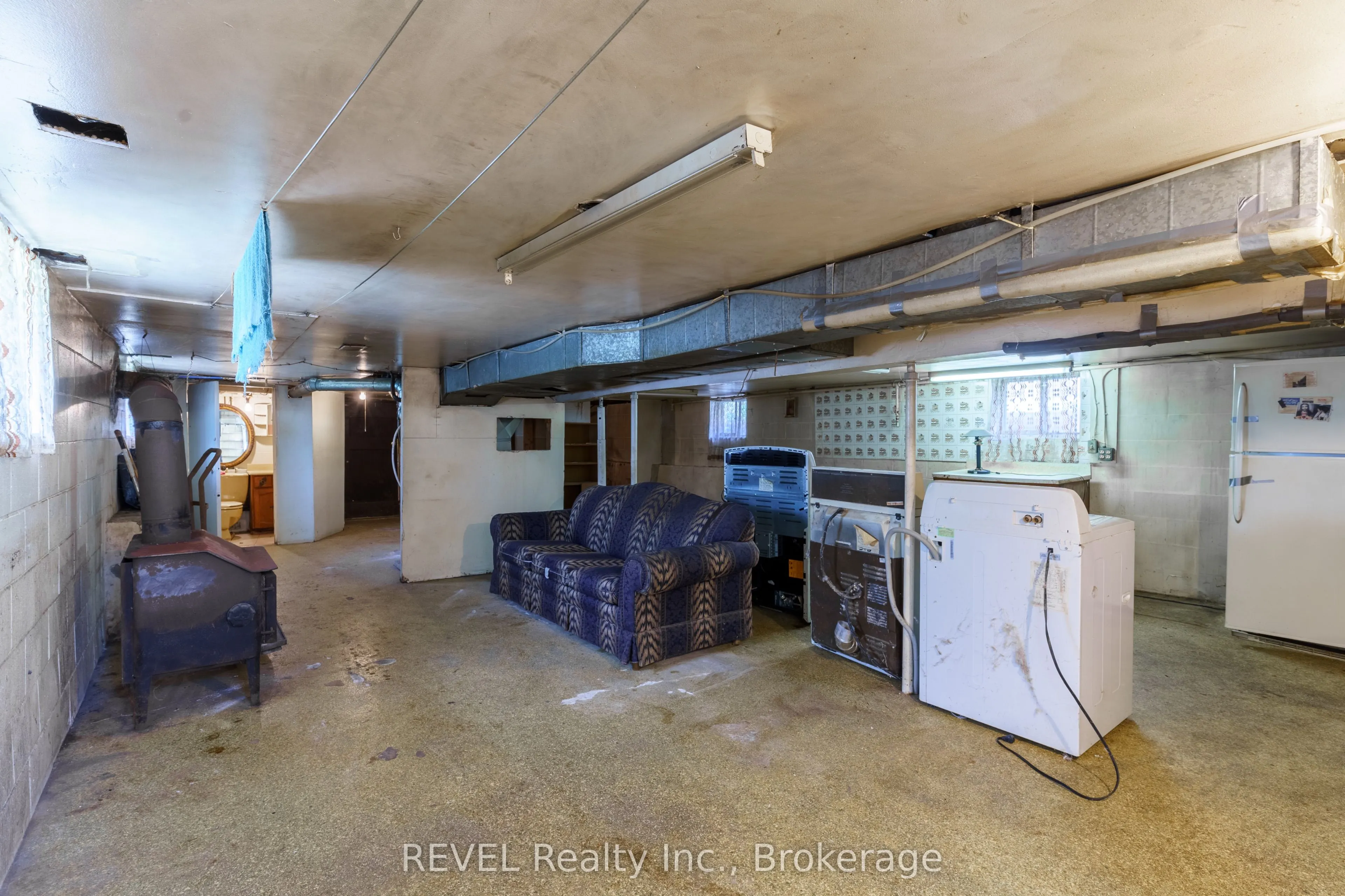 6401 Taylor Street