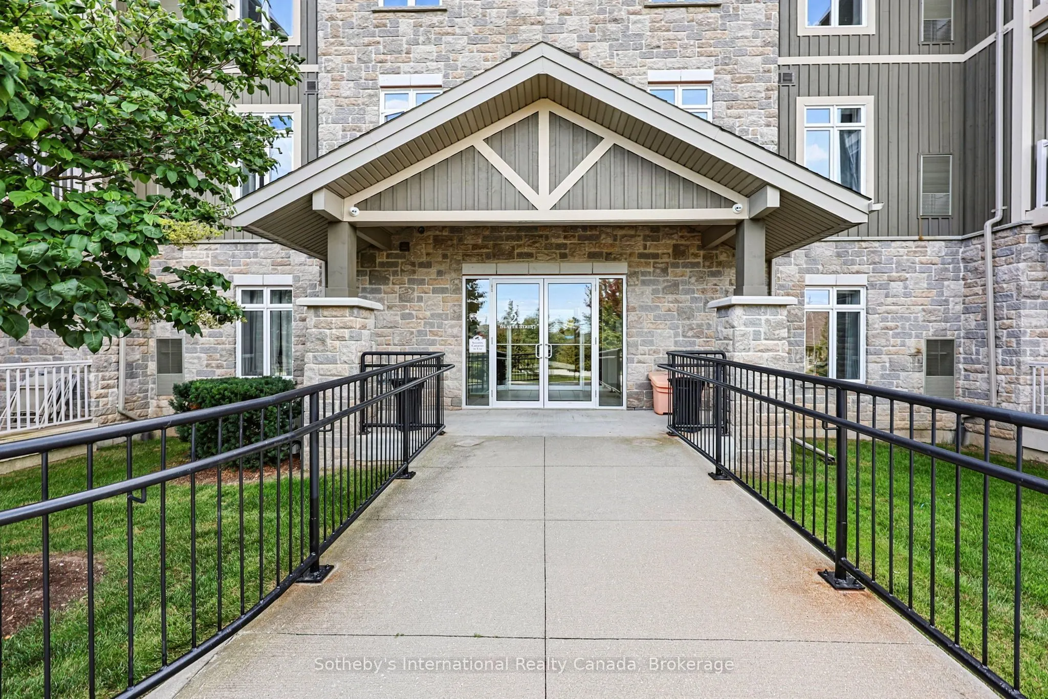 25 Beaver Street S #307